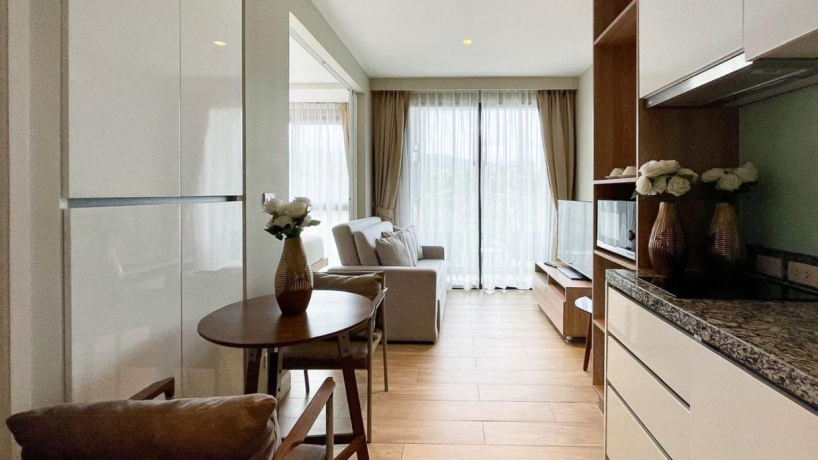 Modern At Diamond Apartment