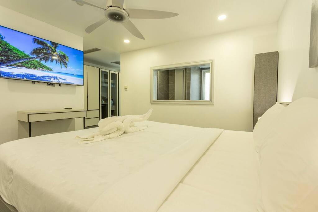 Apartment 2br Is 500 Metres Away C133 Nai Harn