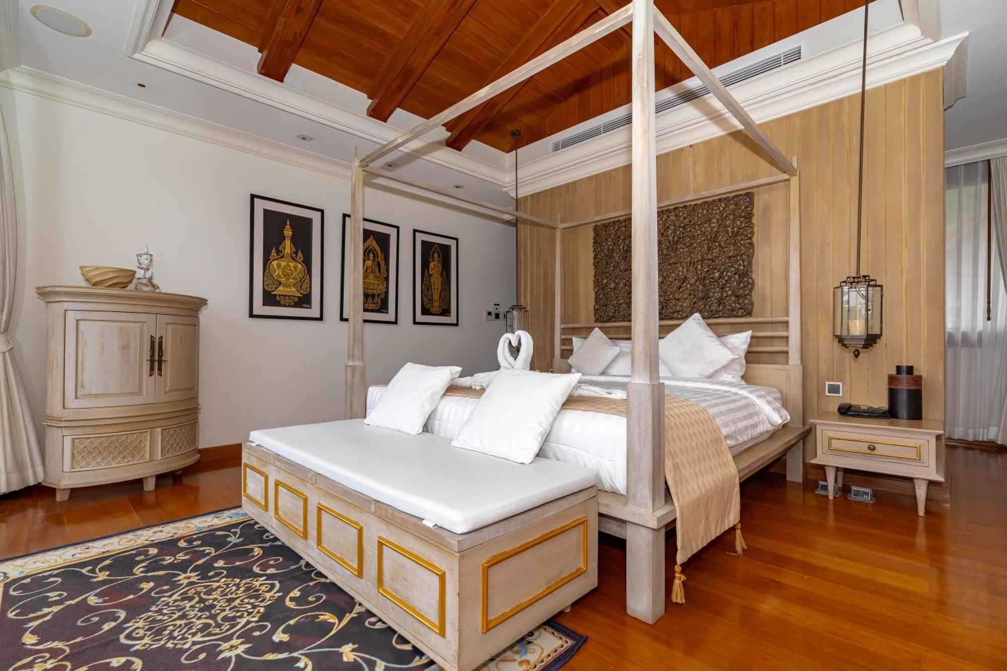 Royal Legacy Private With Private Golf Course