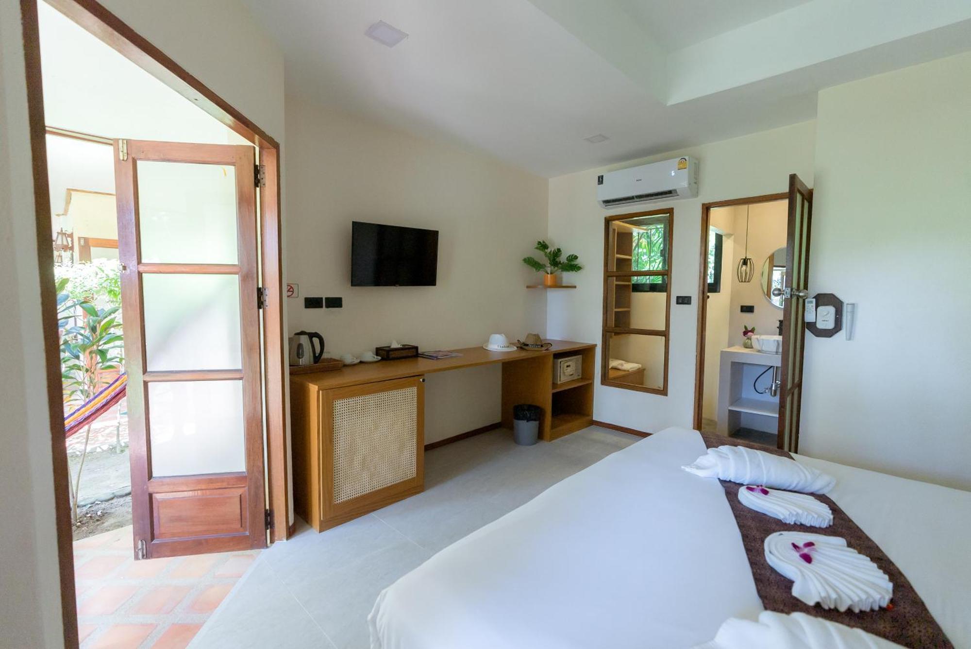 Resort Palm Garden Rawai