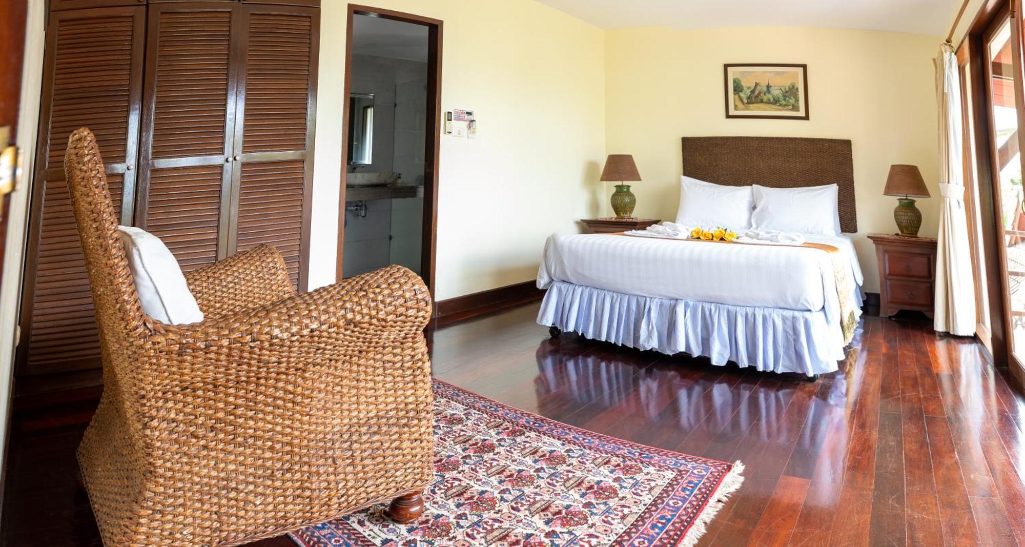 Villa Baiyok Seaview And Edge Pool Patong