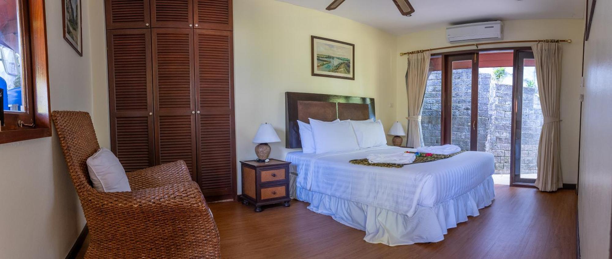 Baiyok Seaview And Edge Pool Villa