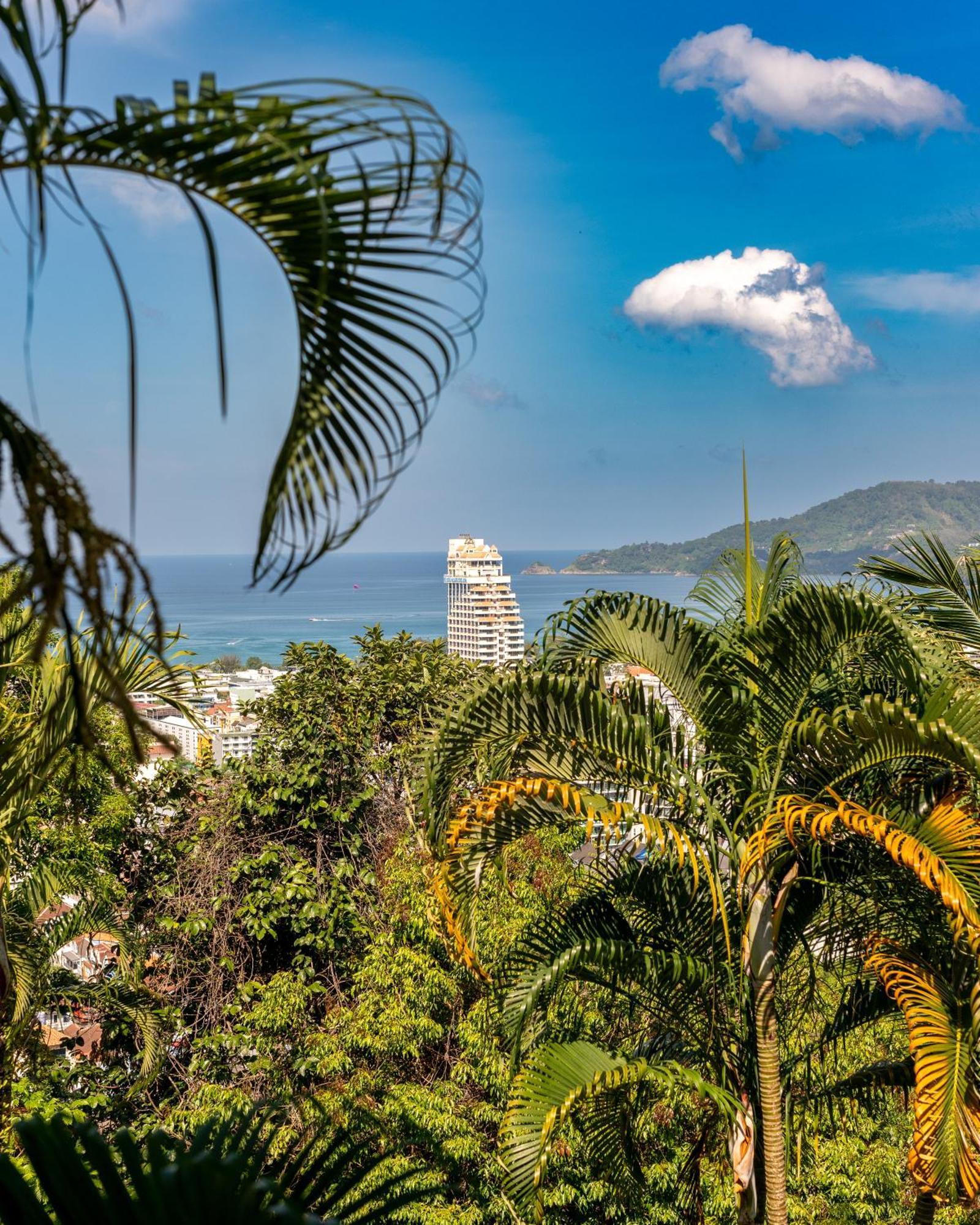Baiyok Seaview And Edge Pool