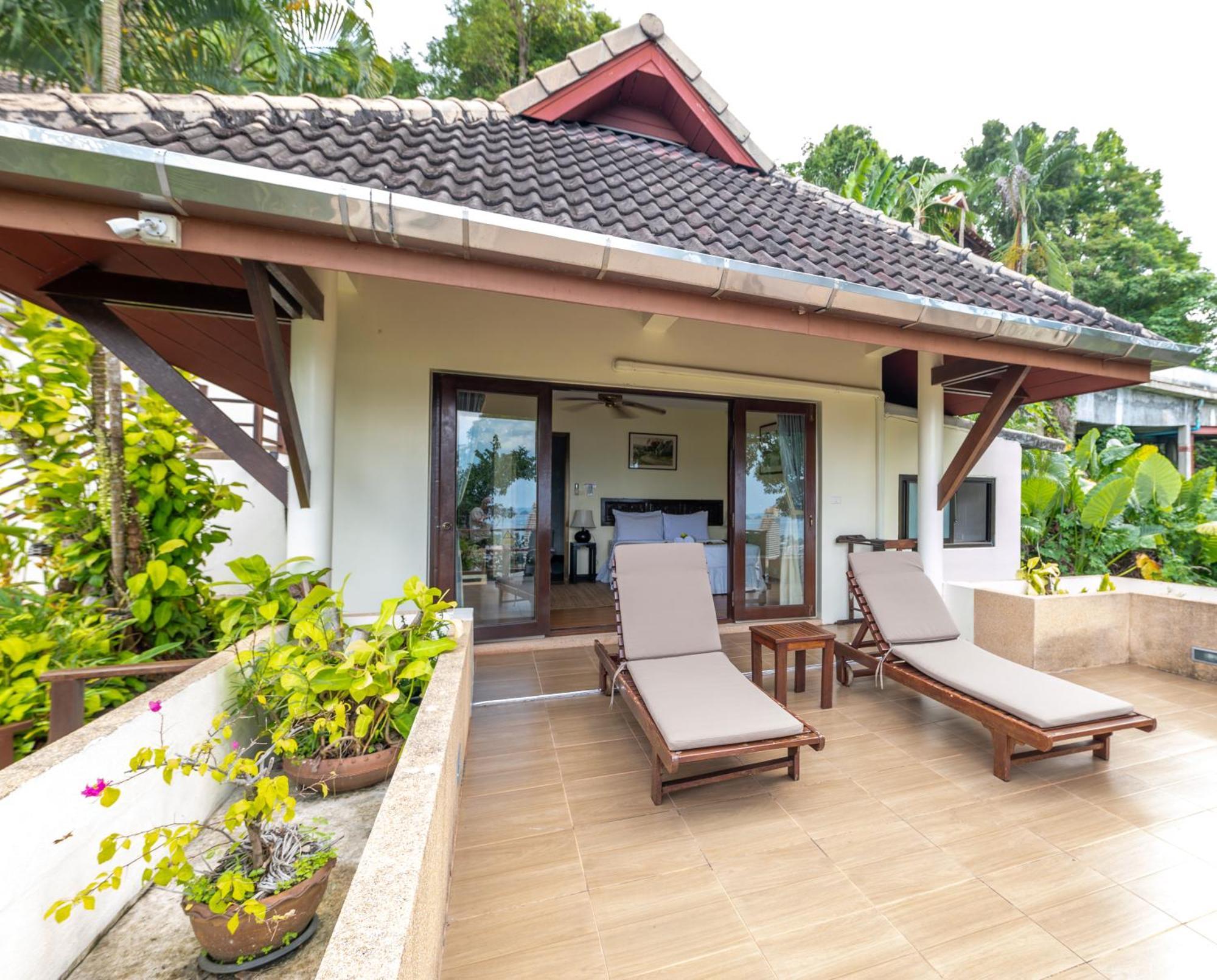 Villa Baiyok Seaview And Edge Pool *