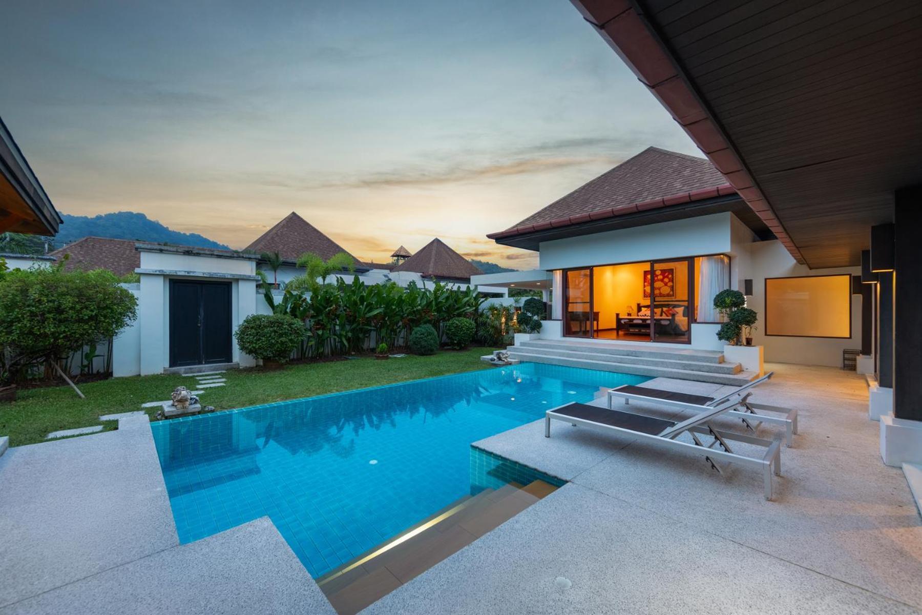 Iorangi| 3 Bedroom Private Pool In Villa Rawai