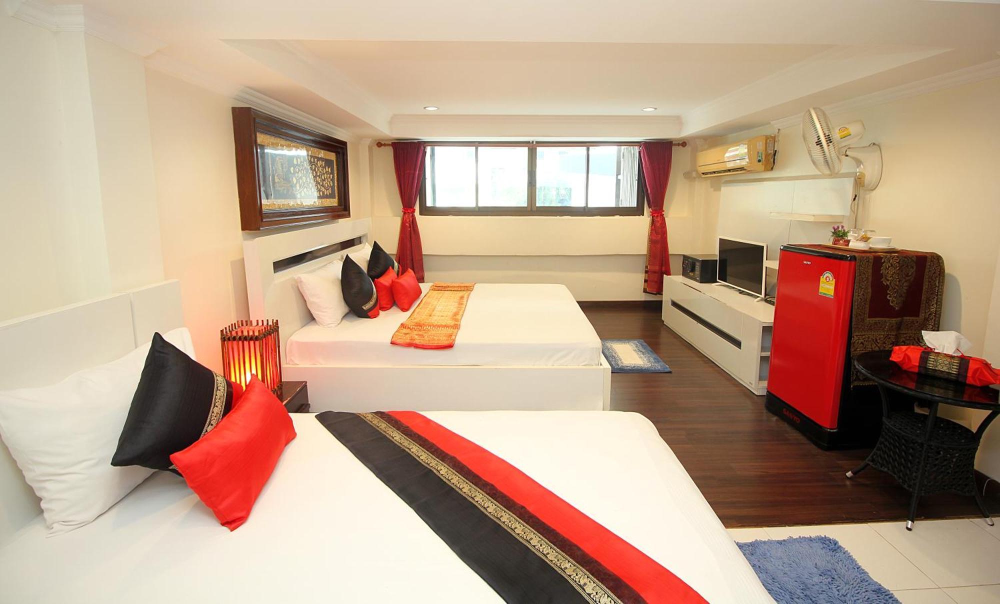 Sky Silk Decoration House Hotel 2*