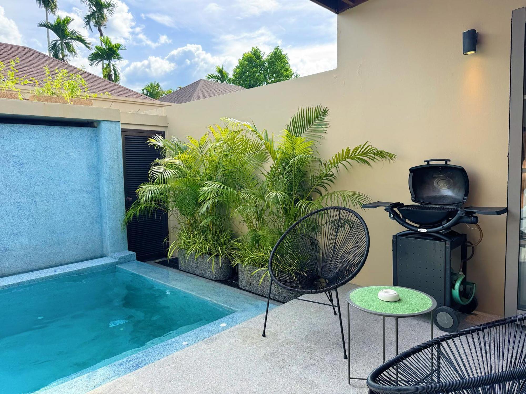 Beautiful 1br Pool Walk To Bangtao