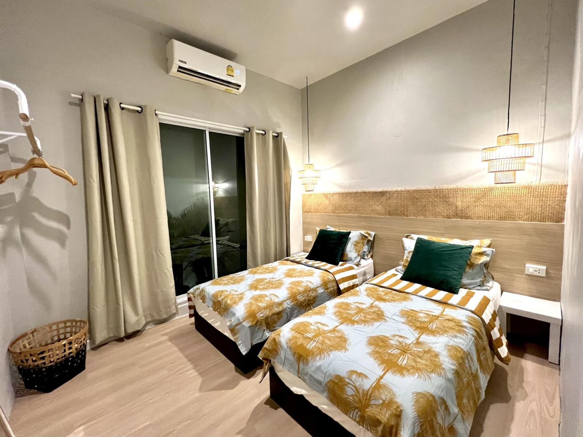 Surfer House Center 3 Bedrooms