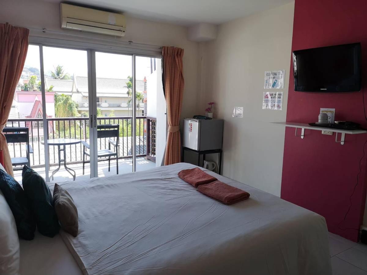 Hostel Sleep Easy *
