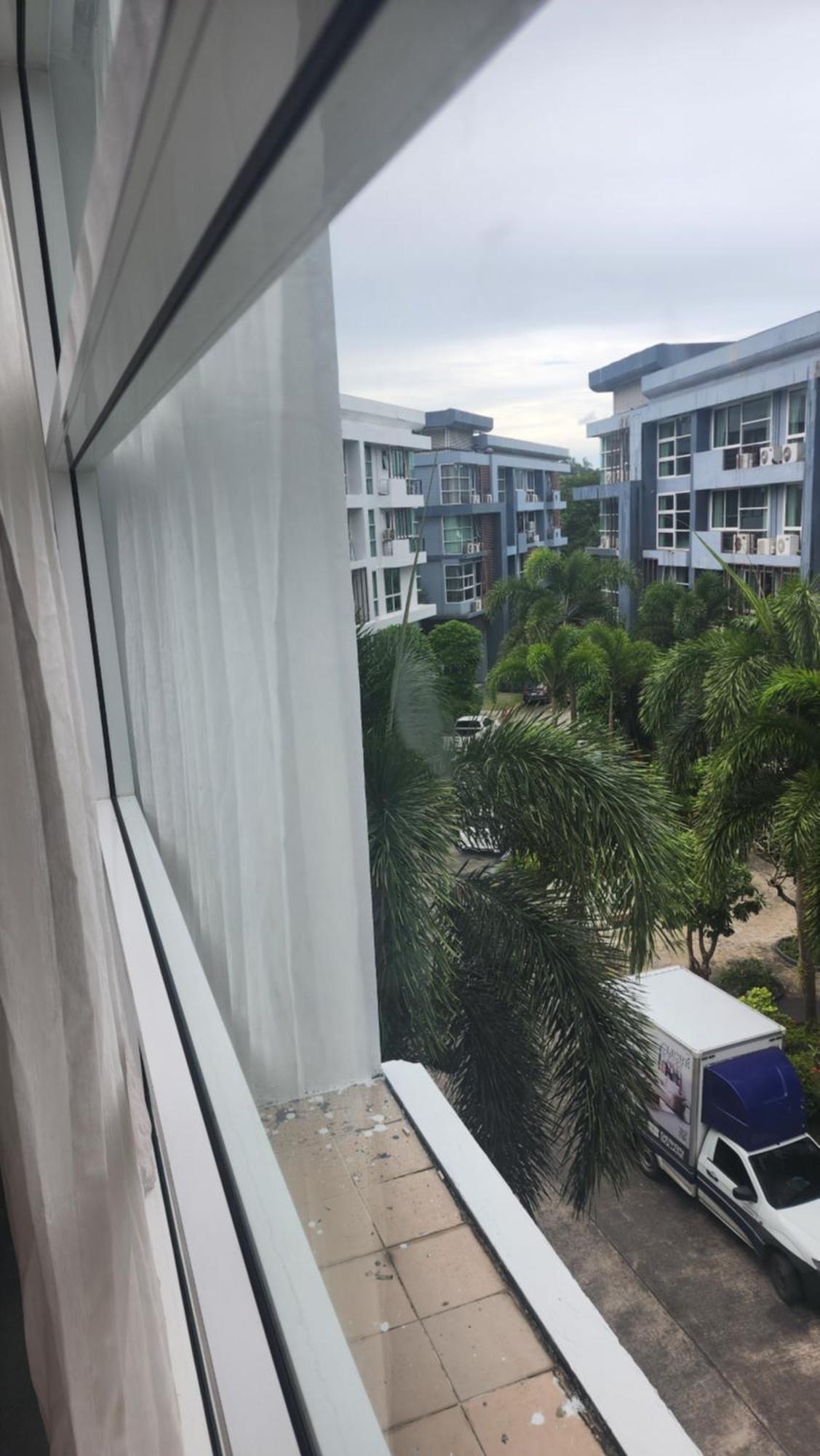 Pangsapuri The Kris 2 Bedrooms 2 Bathrooms