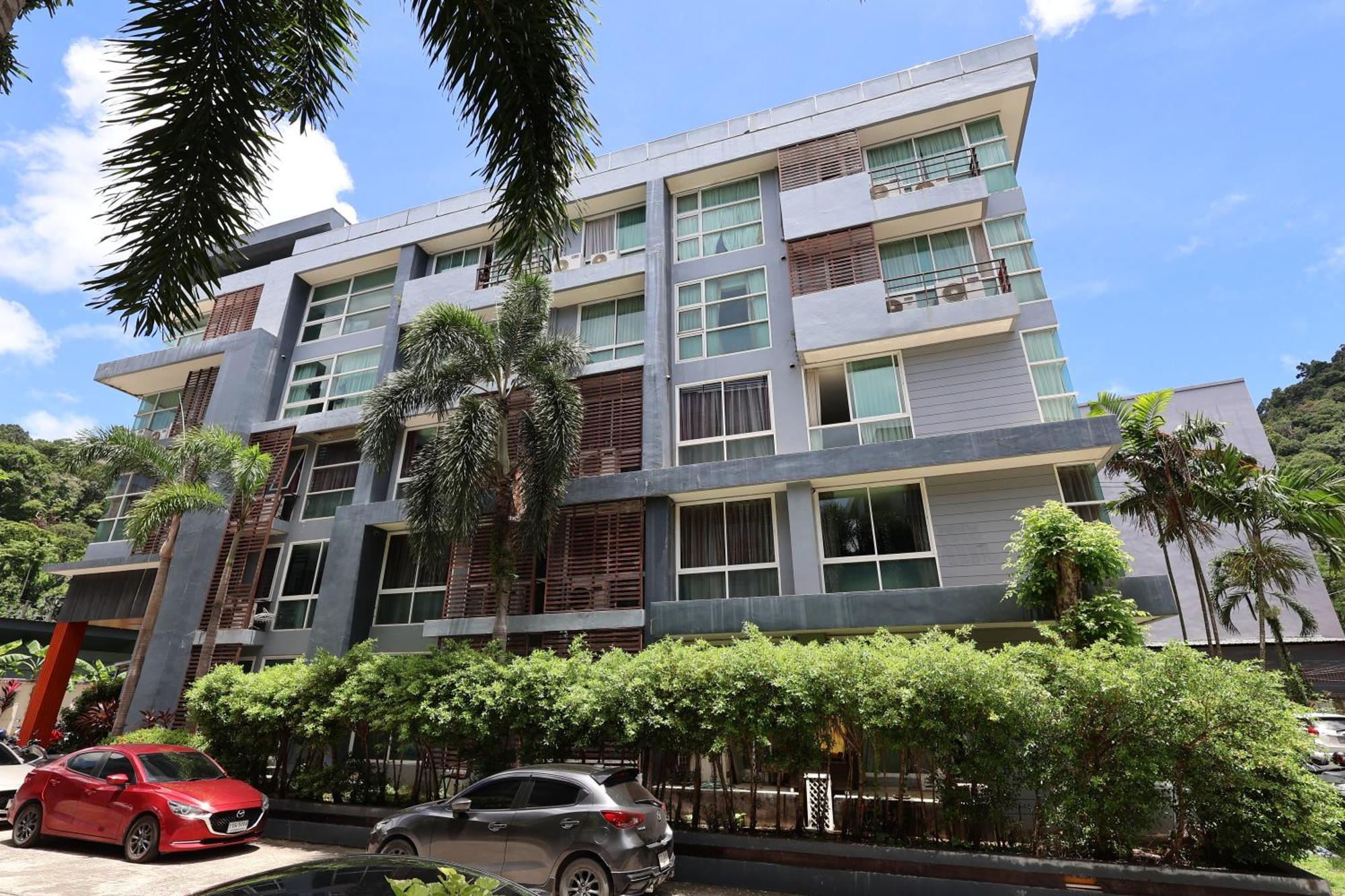 The Kris 2 Bedrooms 2 Bathrooms *