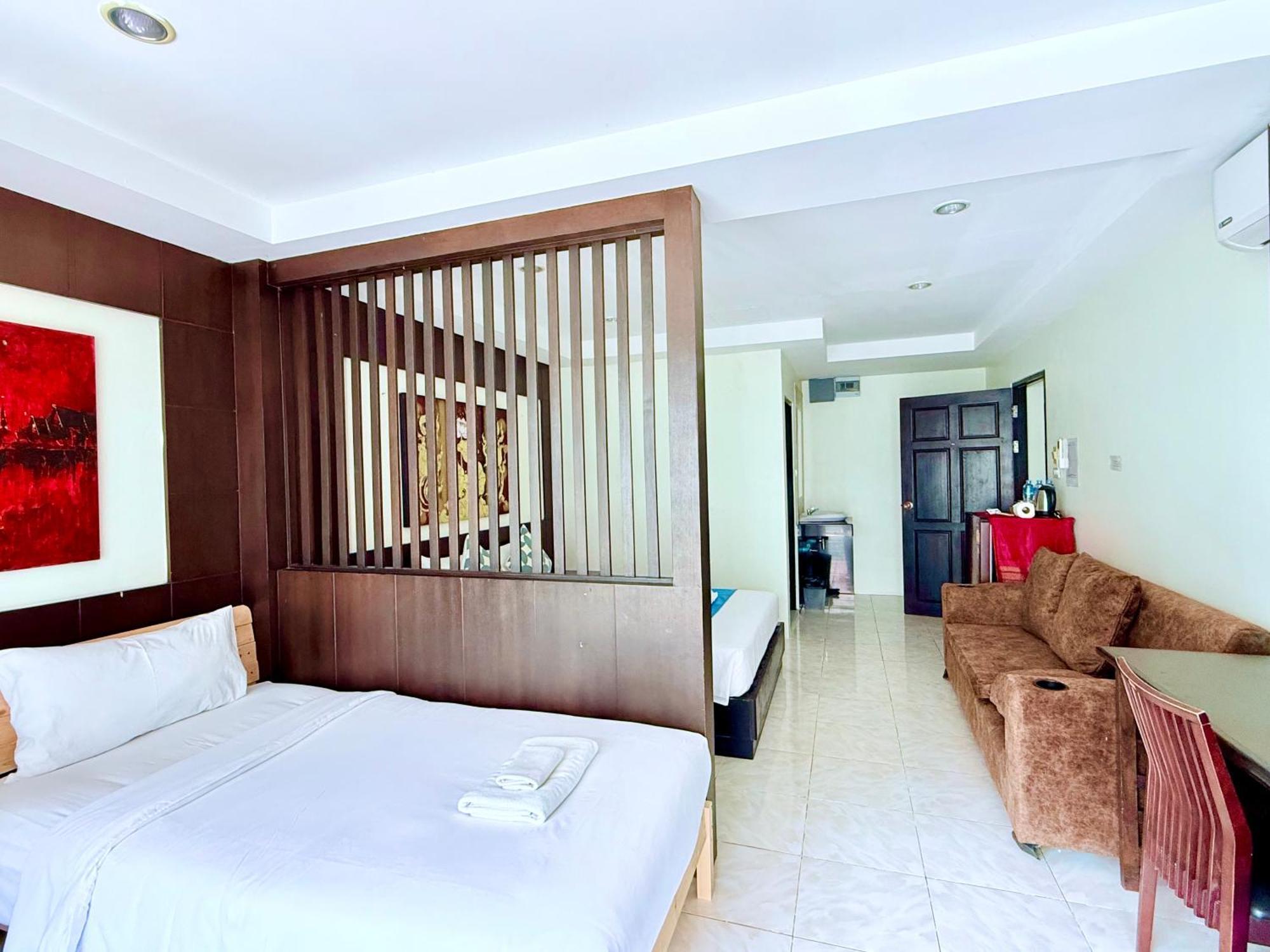 Thai Classic House Hotel