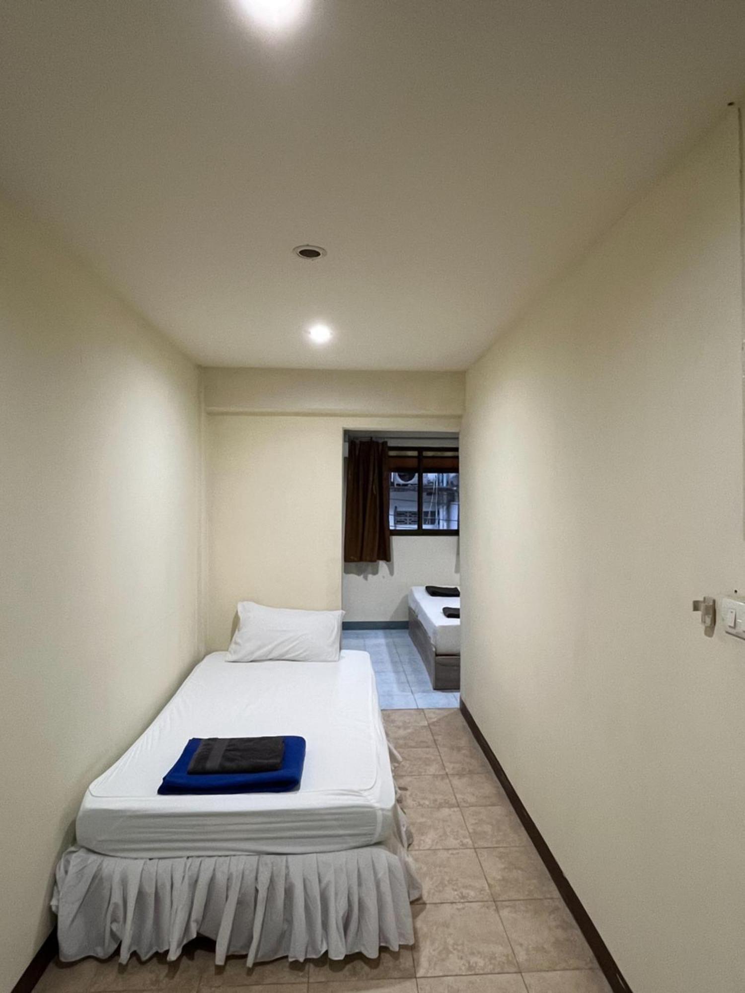 Hostel Adventure