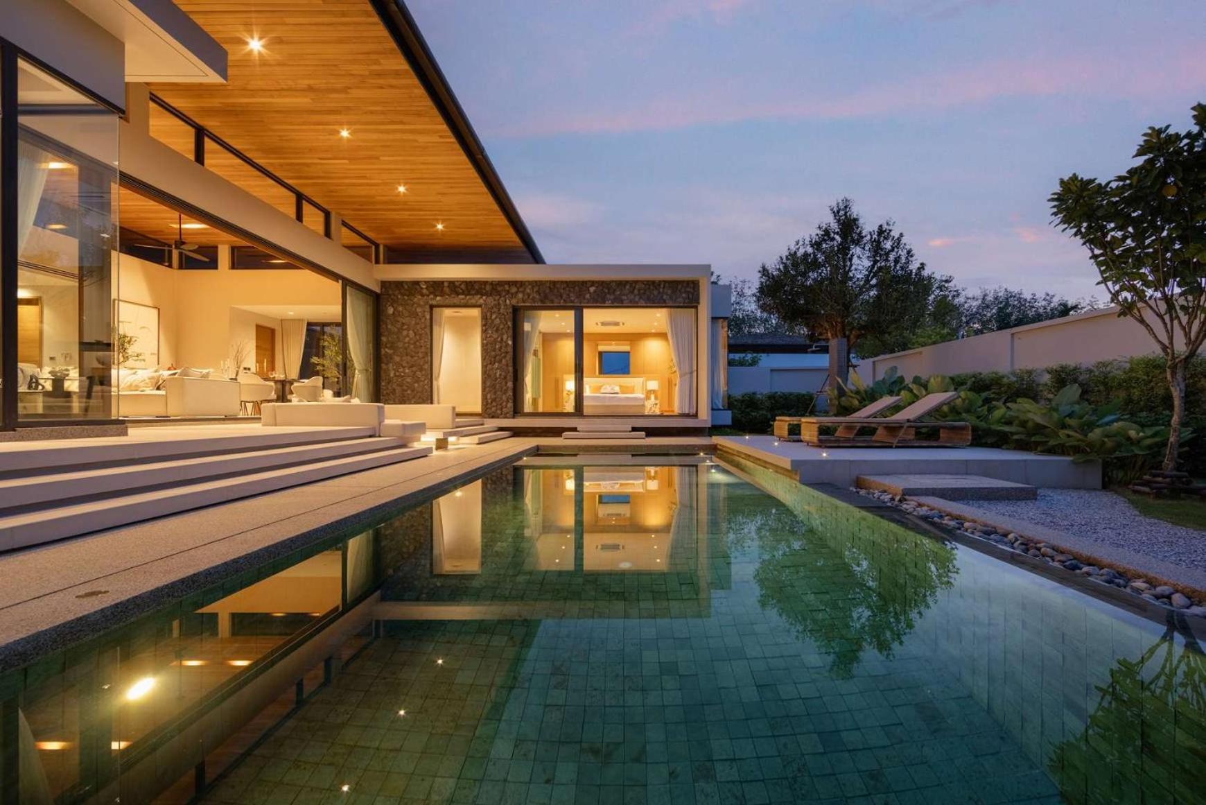 Luxury 3br Eden With Private Pool *