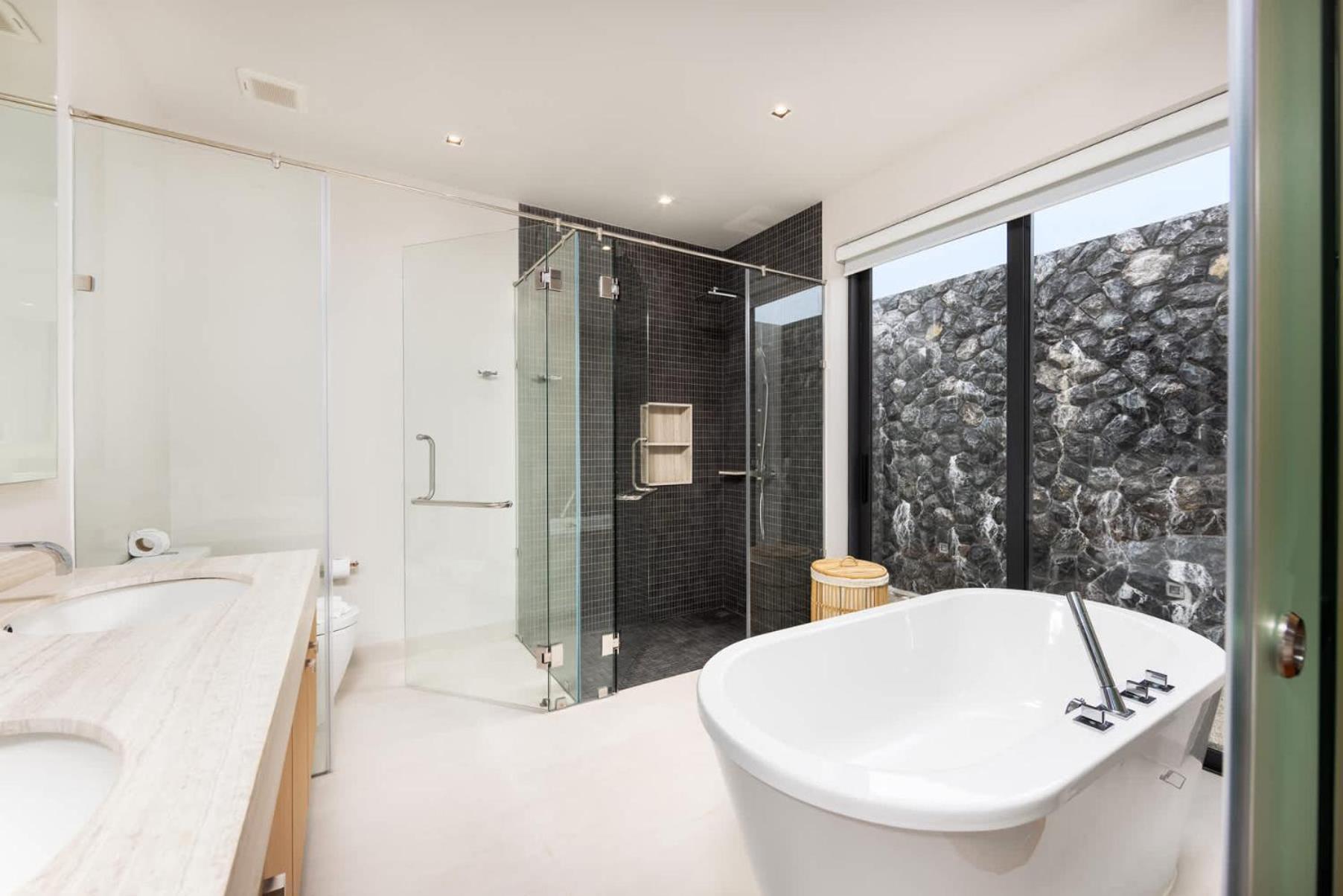 Luxury 3br Eden With Private Pool *