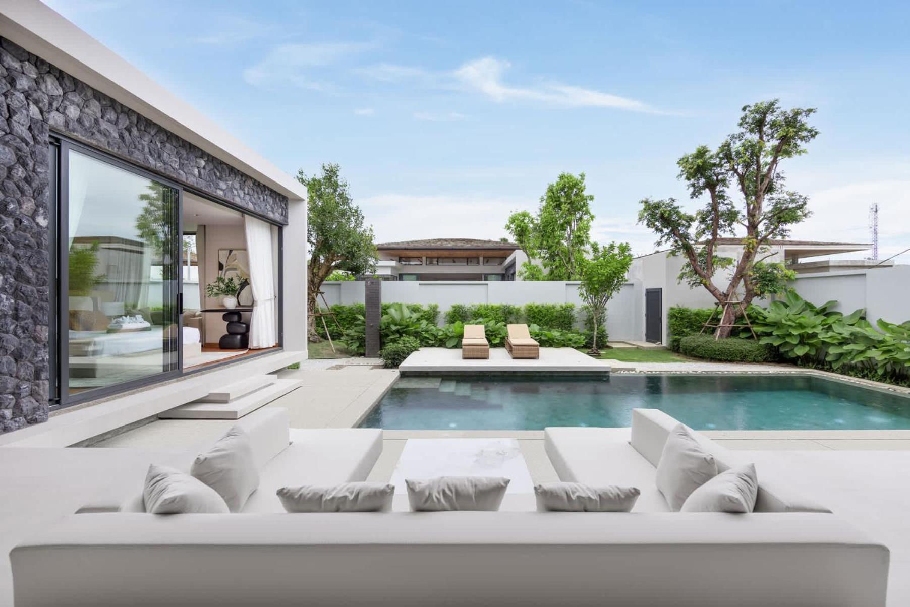 Luxury 3br Eden With Private Pool *