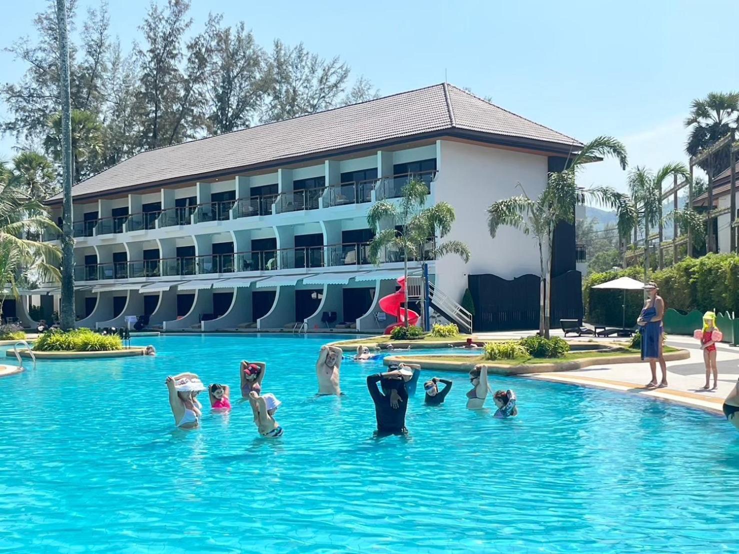 Amora Beach Phuket Bang Tao Beach (Phuket)