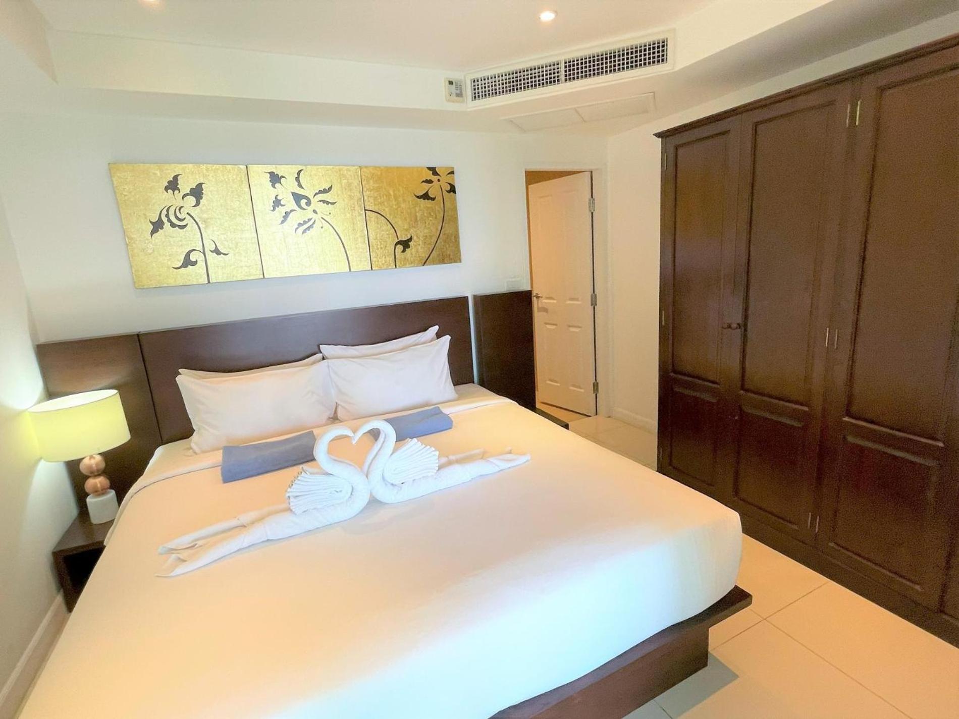 Apartment Sea View At Kata Ocean View By Lofty Ban Kata
