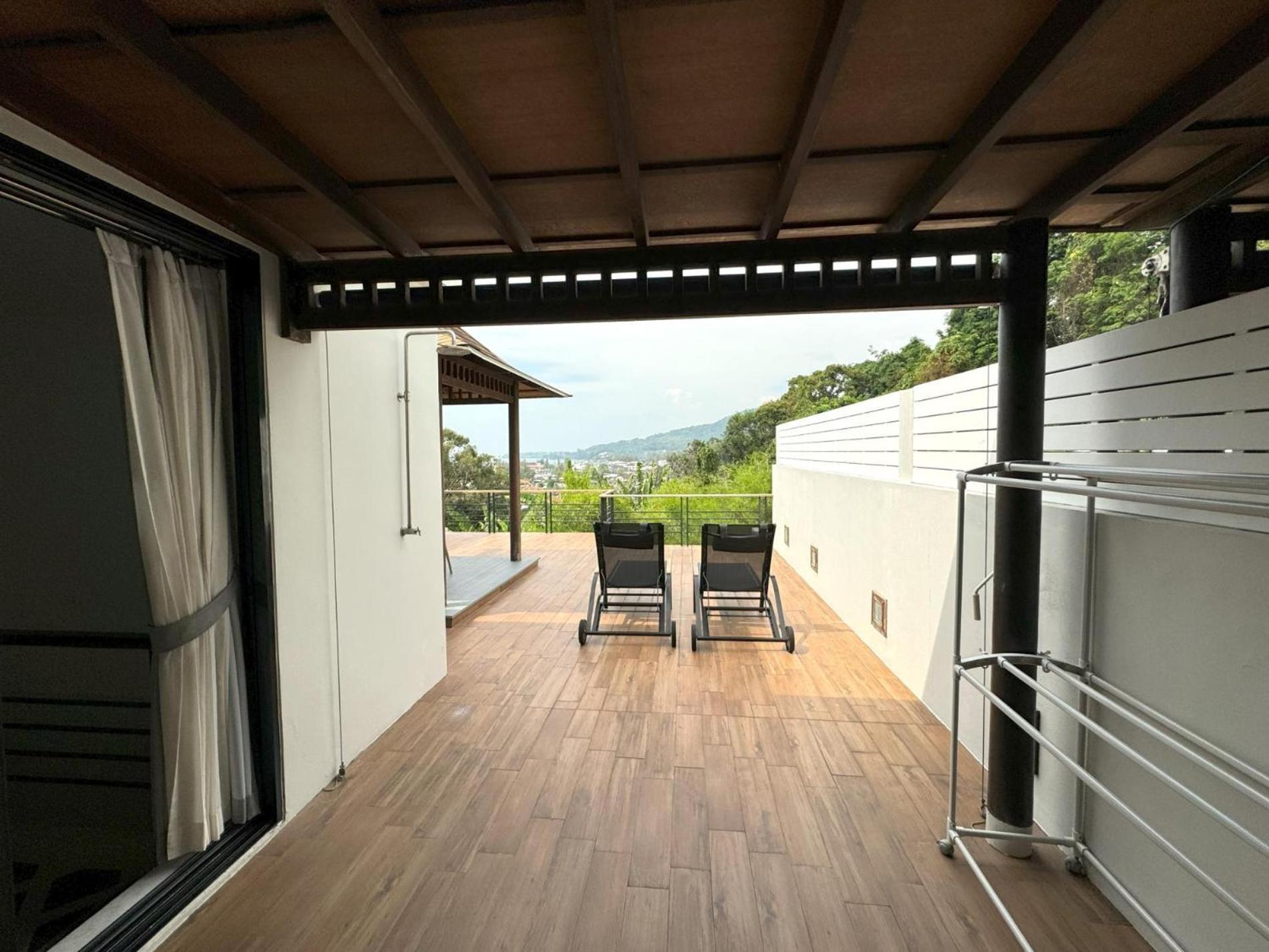 Townhome With Sea View Terrace & Pool Apartment *
