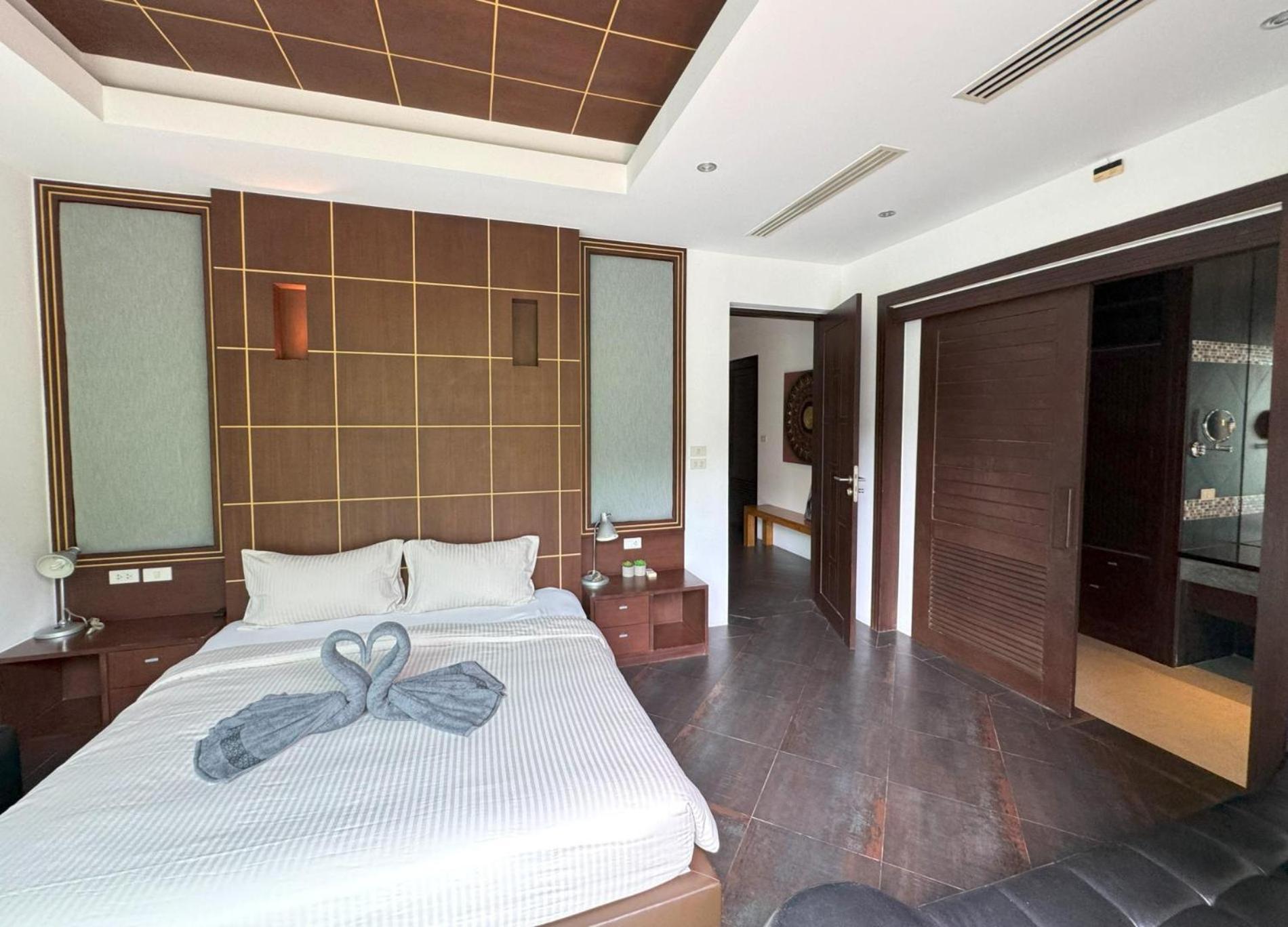 Townhome With Sea View Terrace & Pool