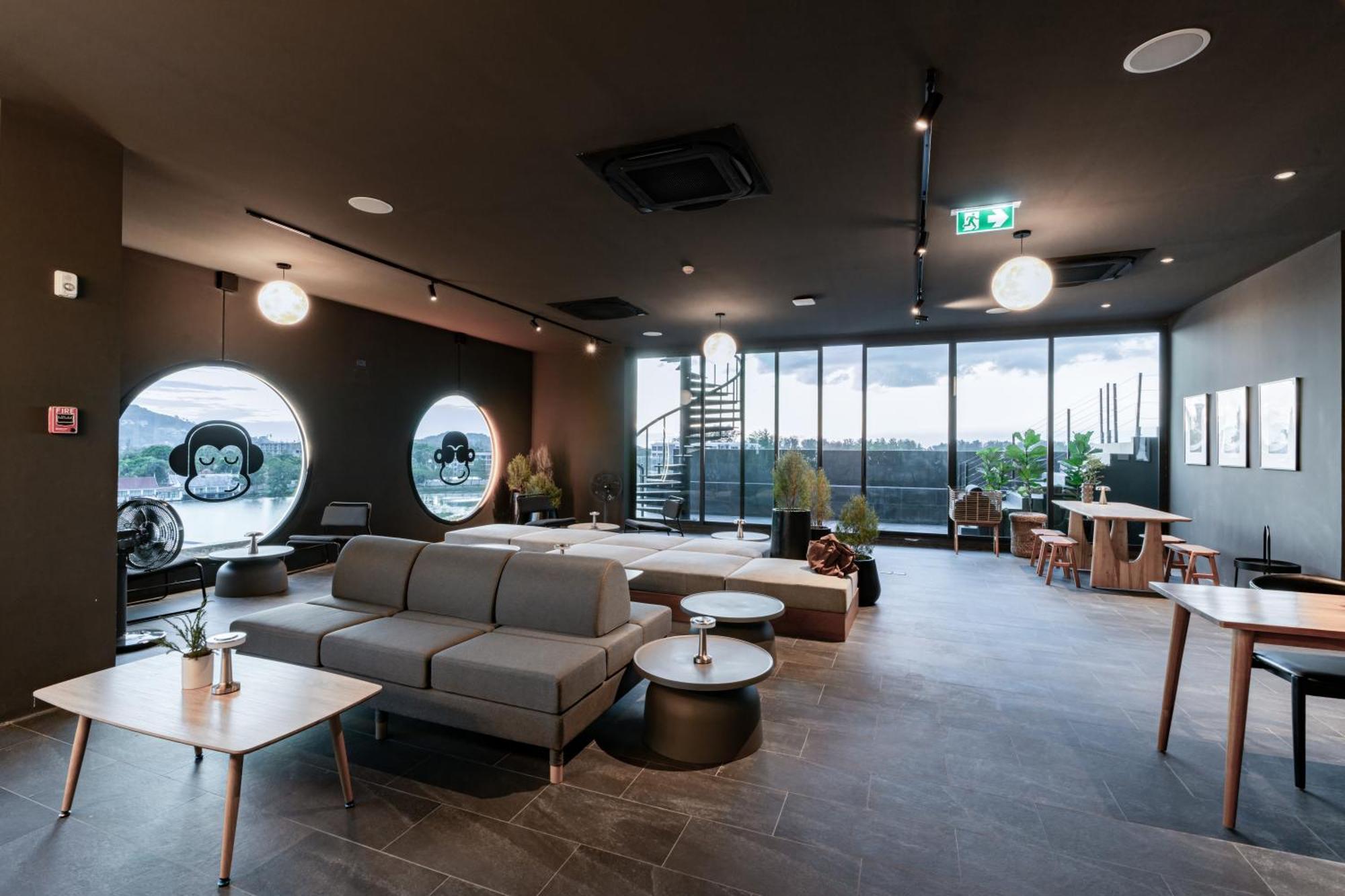 Hotel Blu Monkey Hub And Laguna, Bangtao Phuket