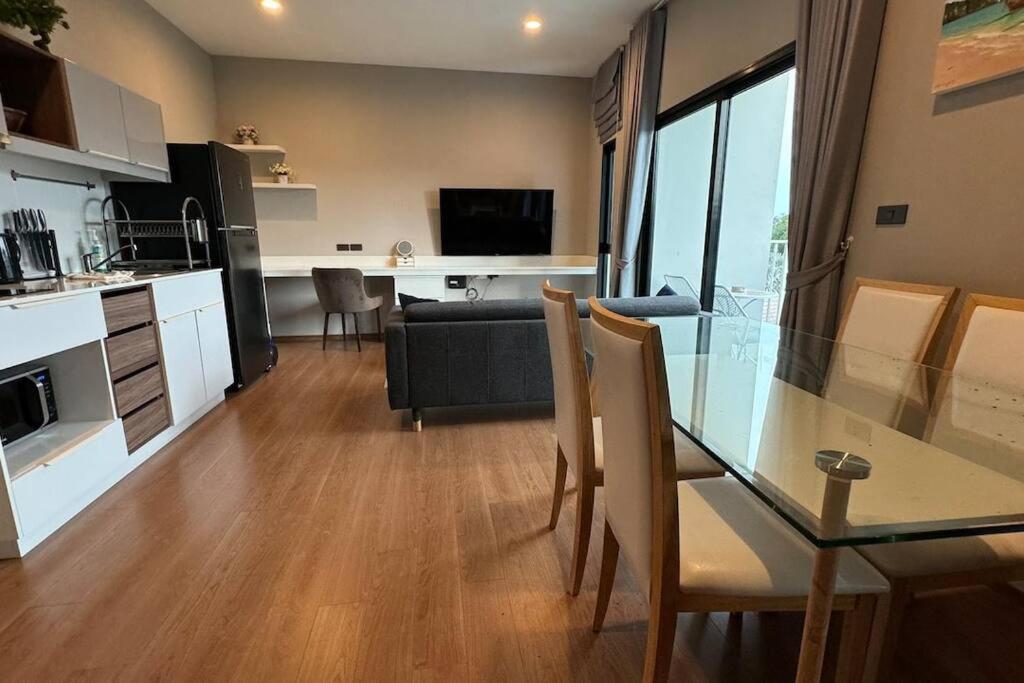 New With A Picturesque View At The Title V Apartment Phuket