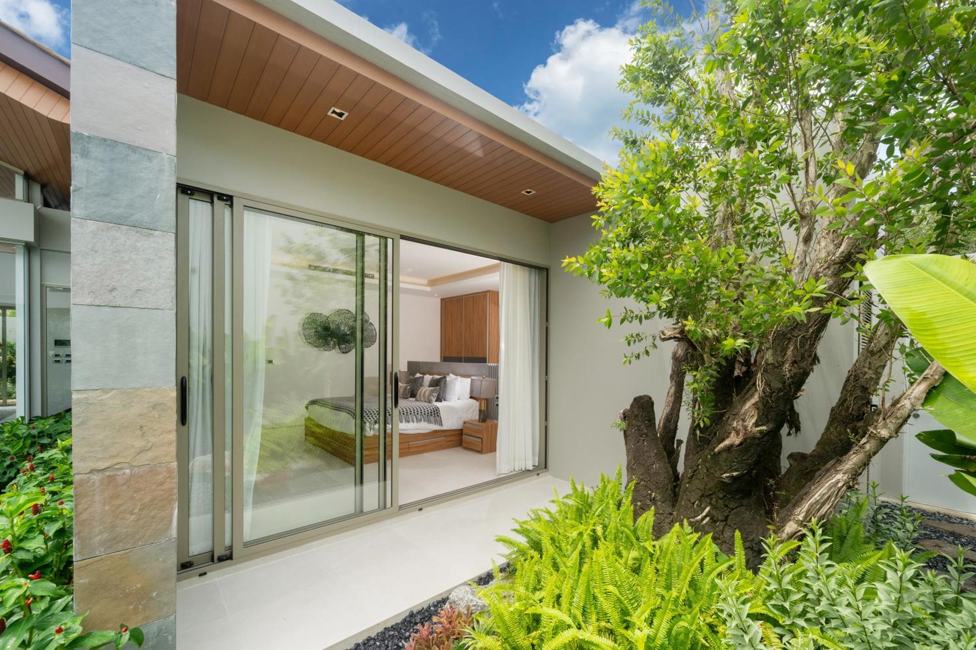 Private Swimming Pool And Garden Villa