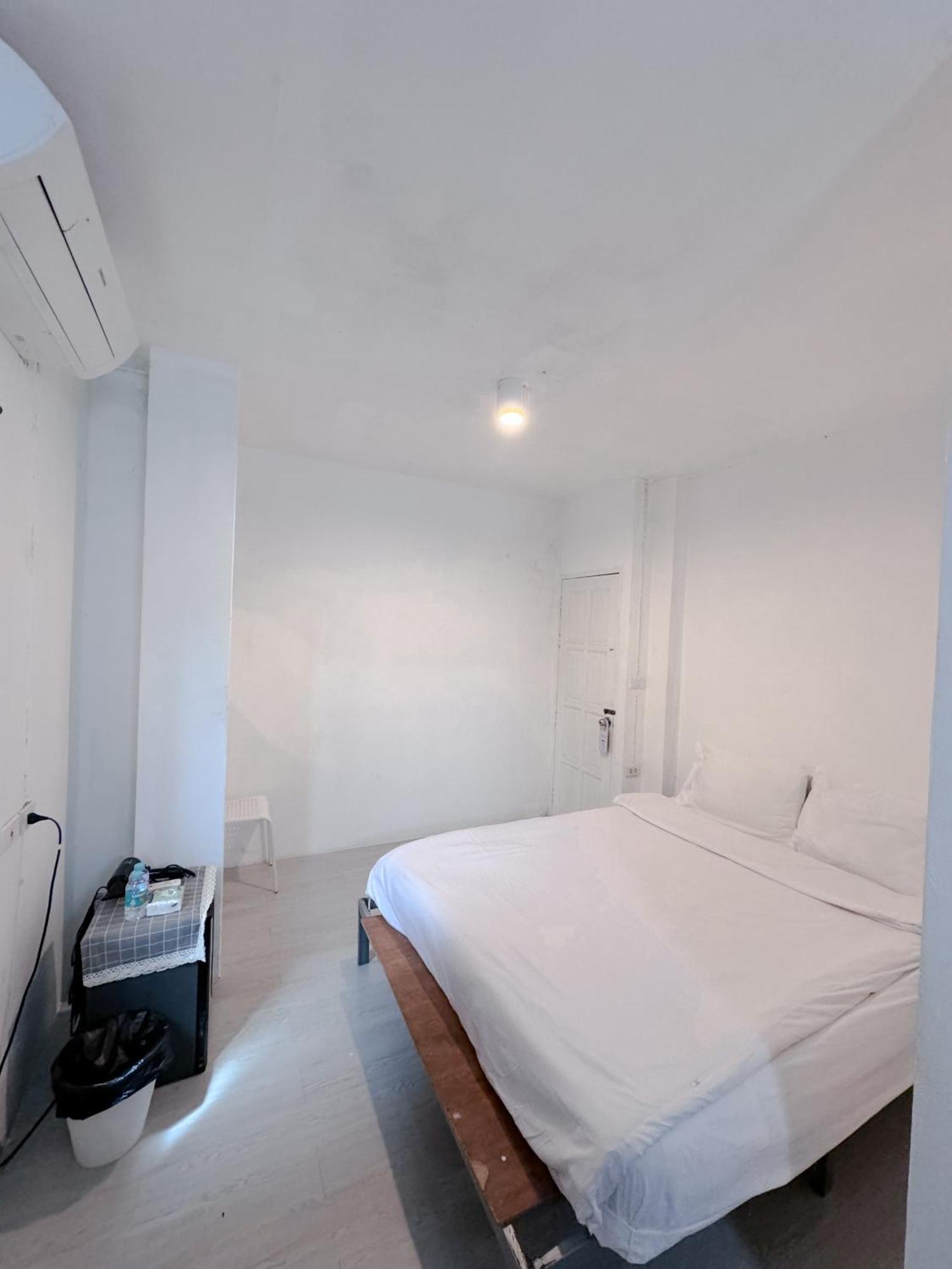 Bao Pathong เบา ป่าตอง บีช X Apartment *