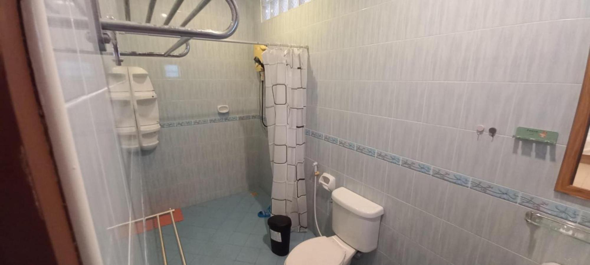 Villa Pool