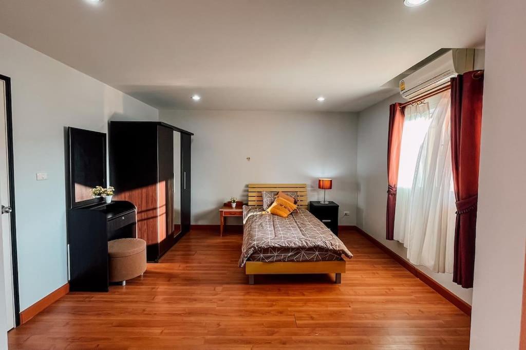 Apartment Palm 220м *
