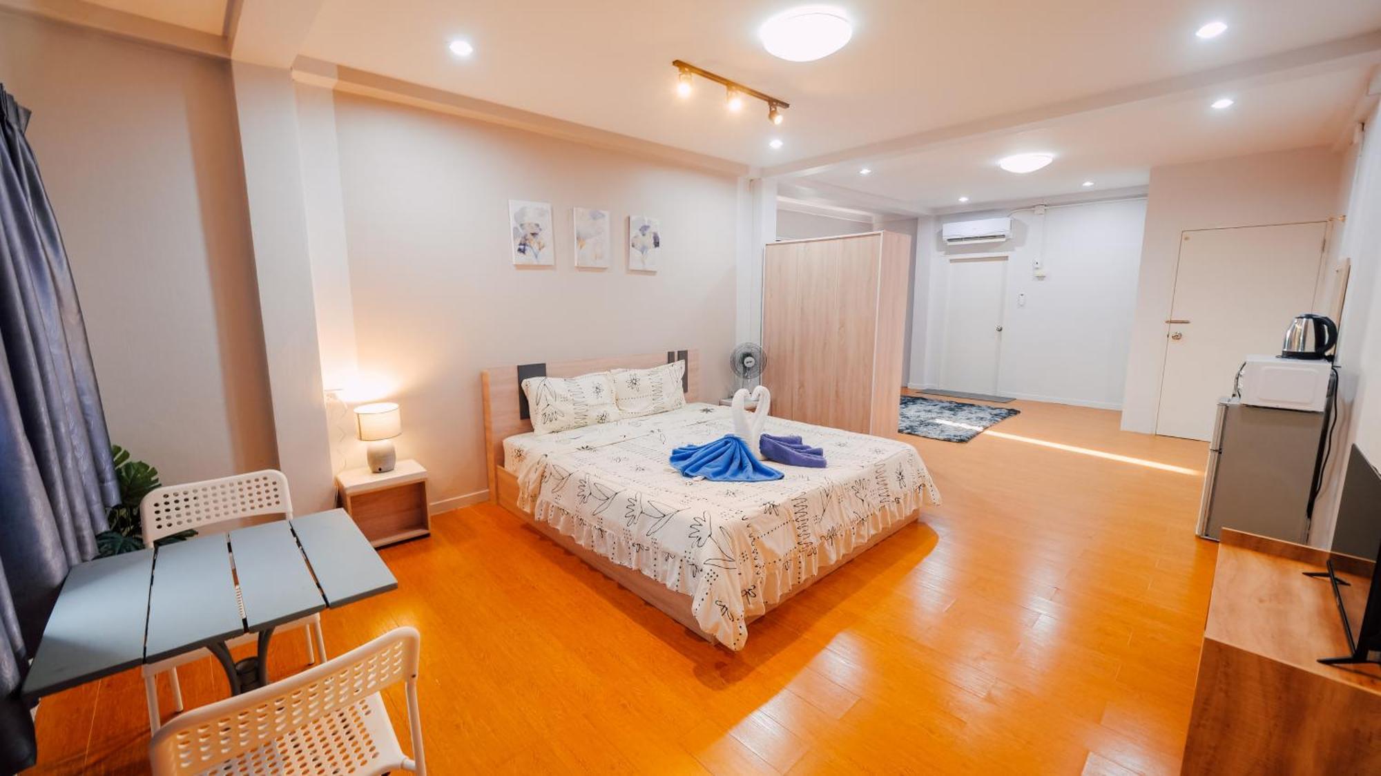 P&i Group Nana 2&3 Apartment Ban Karon