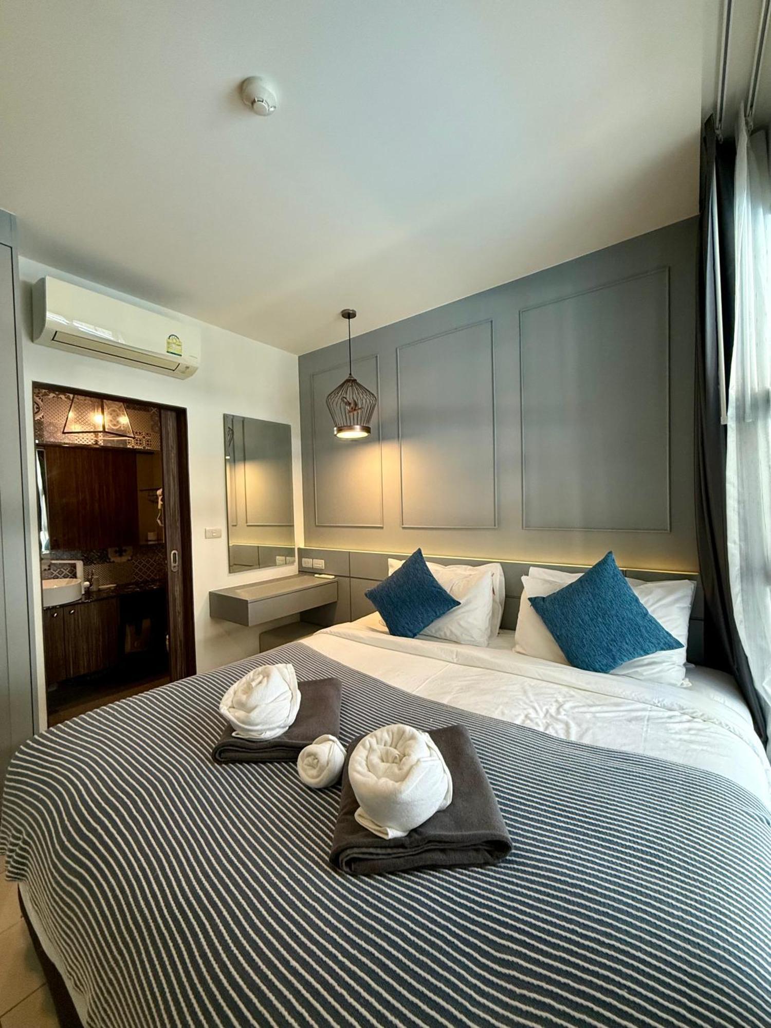 Poolside 1 Bedroom, 10 Mins Walk To Surin Beach (Phuket)