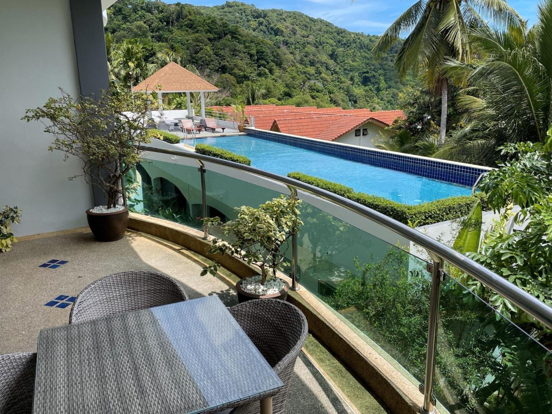 View By Lofty Villa
