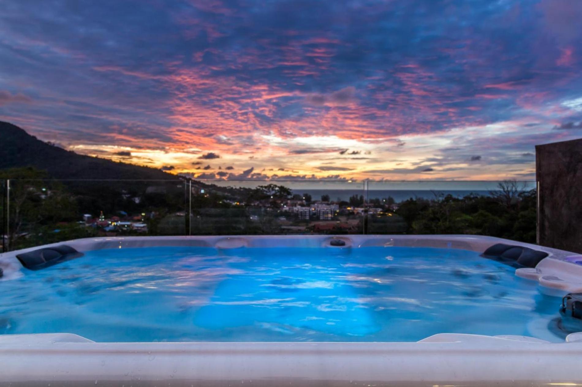 Sea View -private Pool, Jacuzzi, Maid Kamala Beach