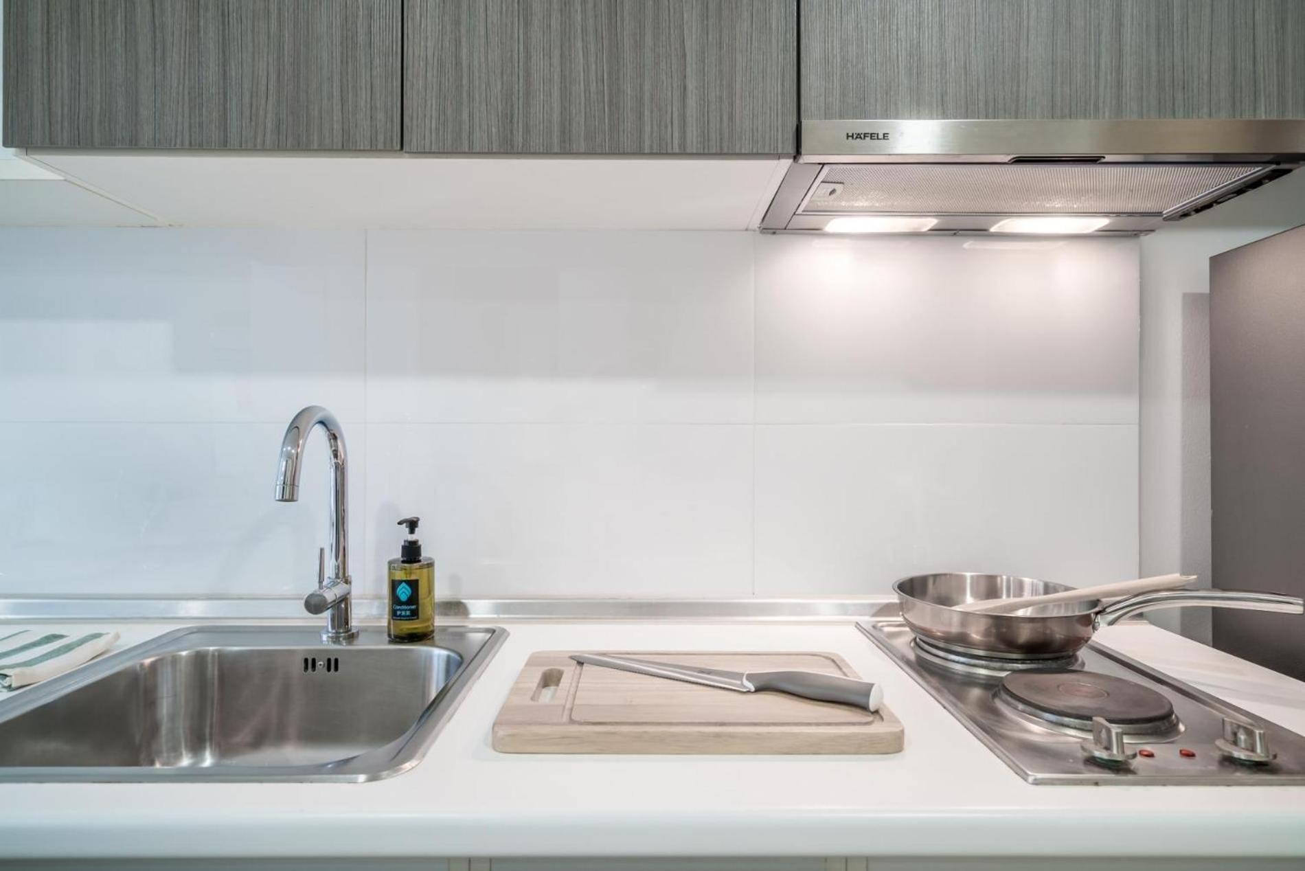 Ozone Kata -great Location, Rooftop Pool, Convenient Apartment *