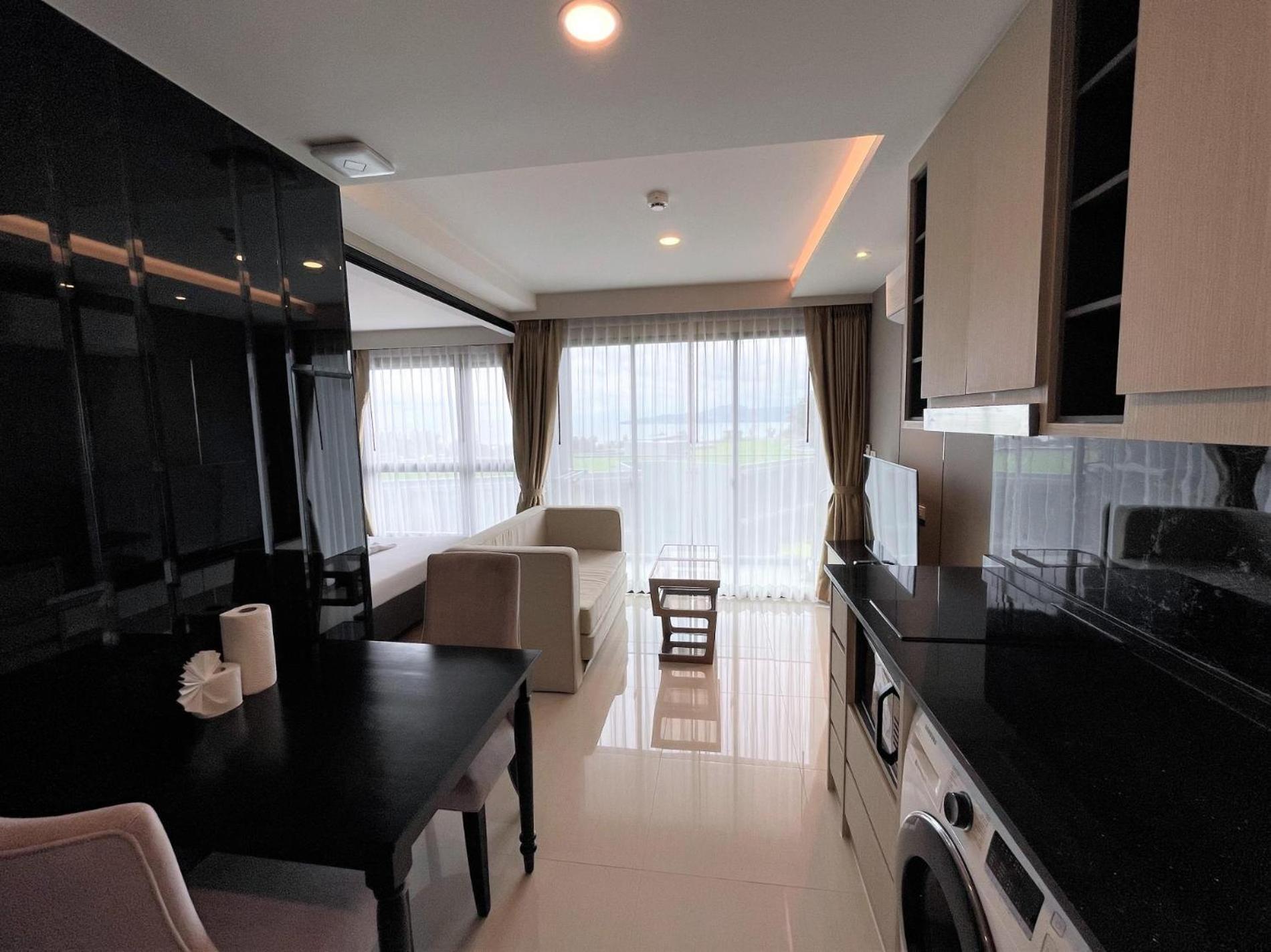 Panora Deluxe Sea View By Lofty
