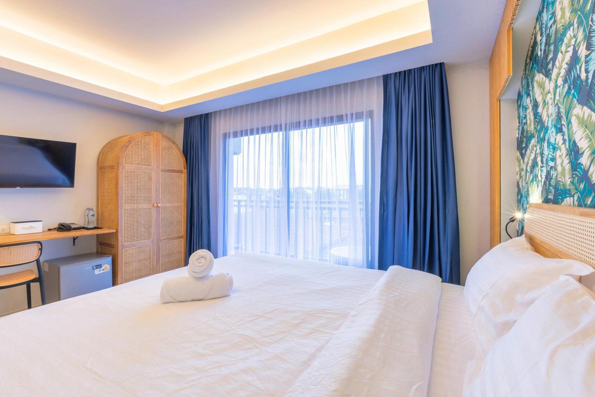 Mellow Poshtel - * Strand Kata