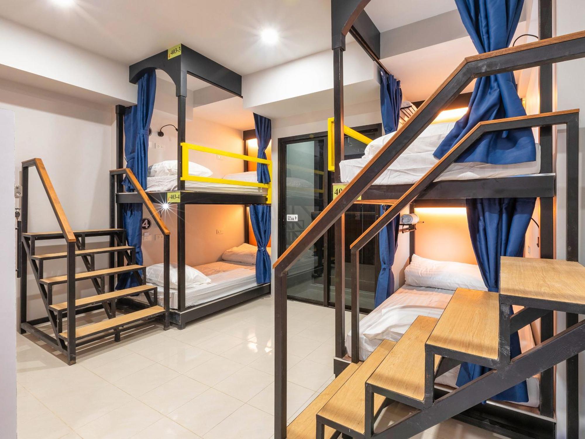 Hostel Mellow Poshtel -