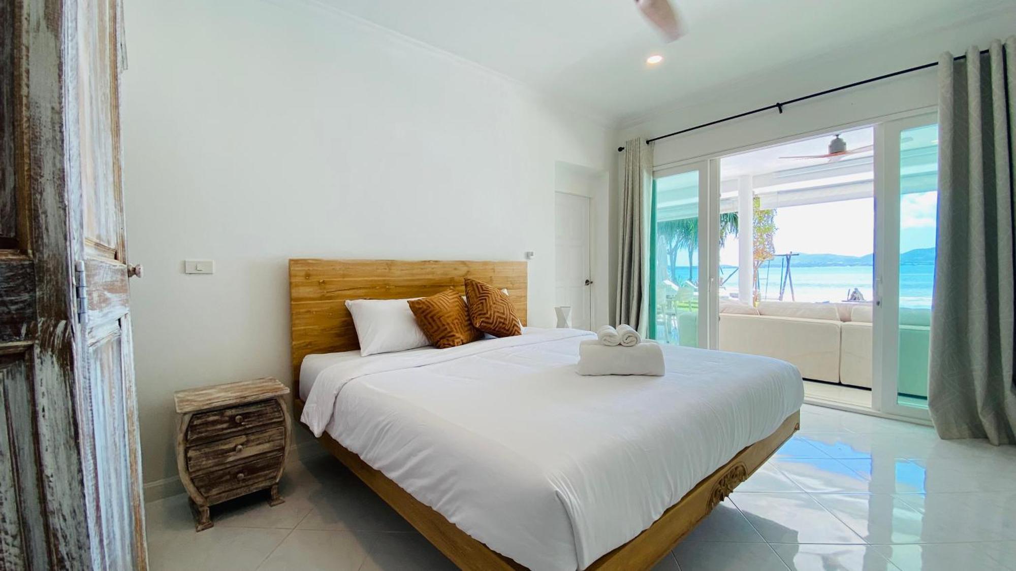 Ocean Bliss House, 6 Bedrooms *
