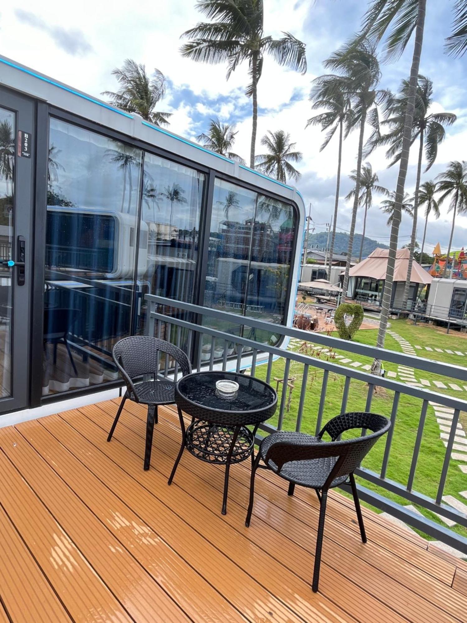 Space House Phuket 4*