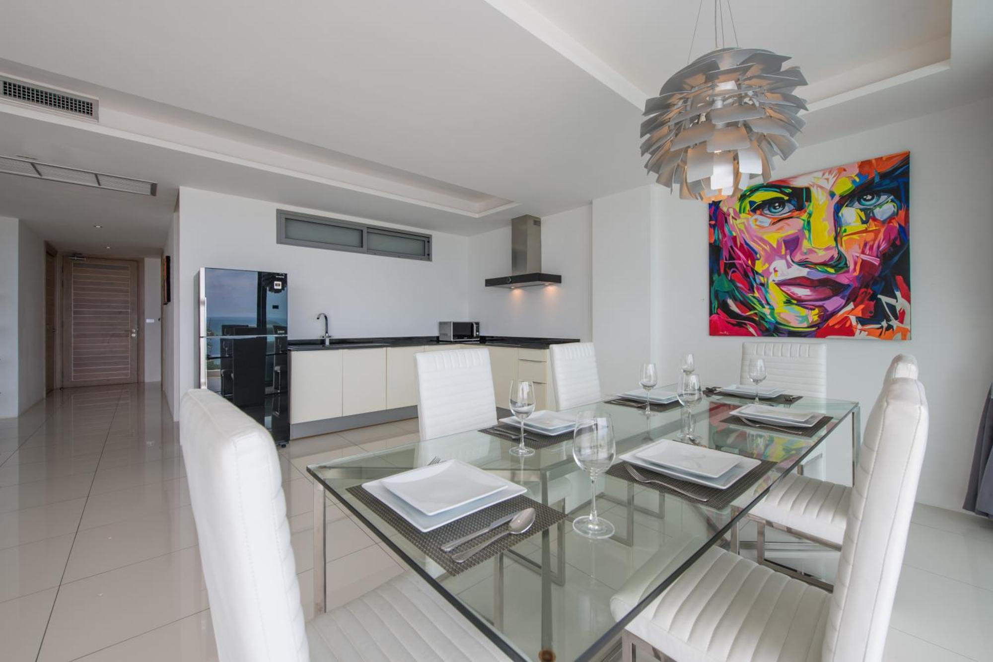 Theview Luxurious Condonomium Aparthotel *
