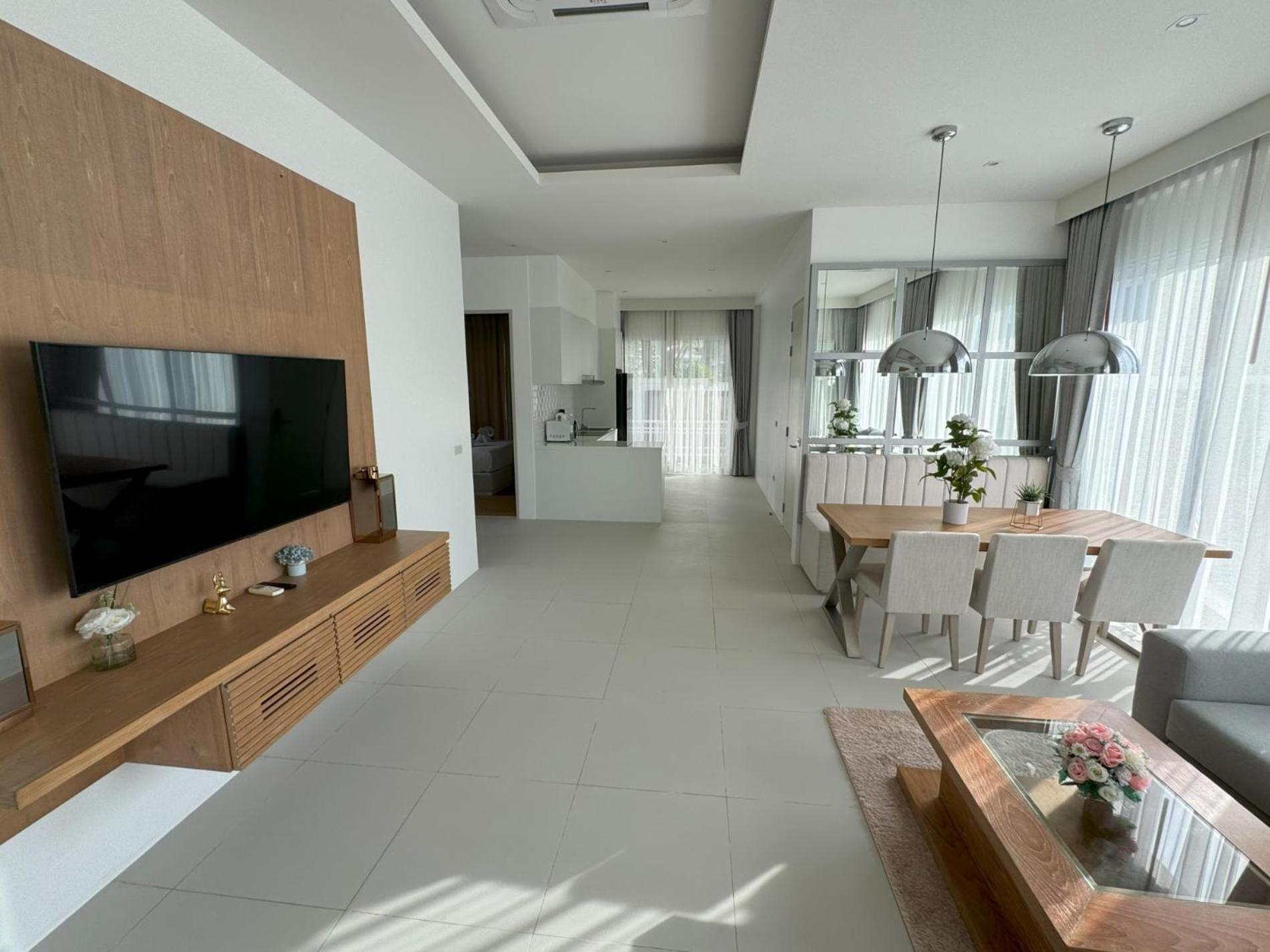 Villa Luxury Garden View By Lofty *