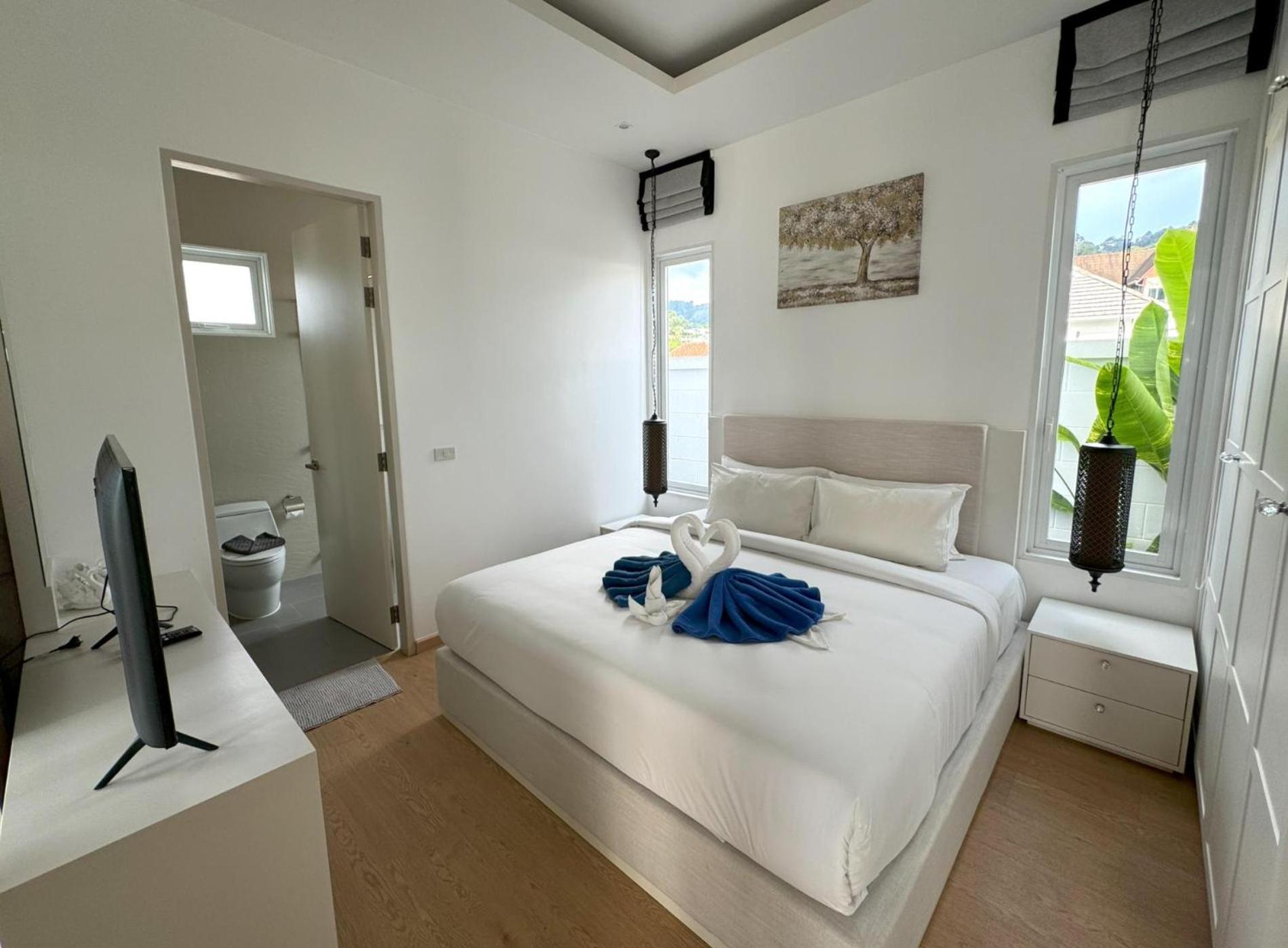 Villa Luxury Garden View By Lofty Kamala Beach