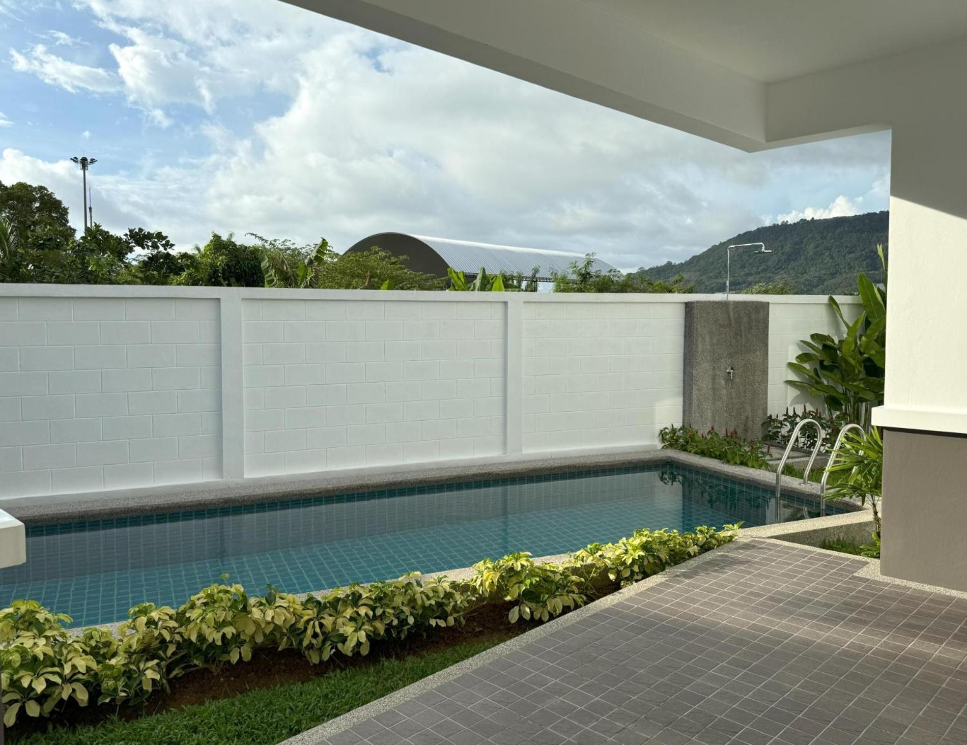 Luxury Garden View By Lofty Kamala Beach