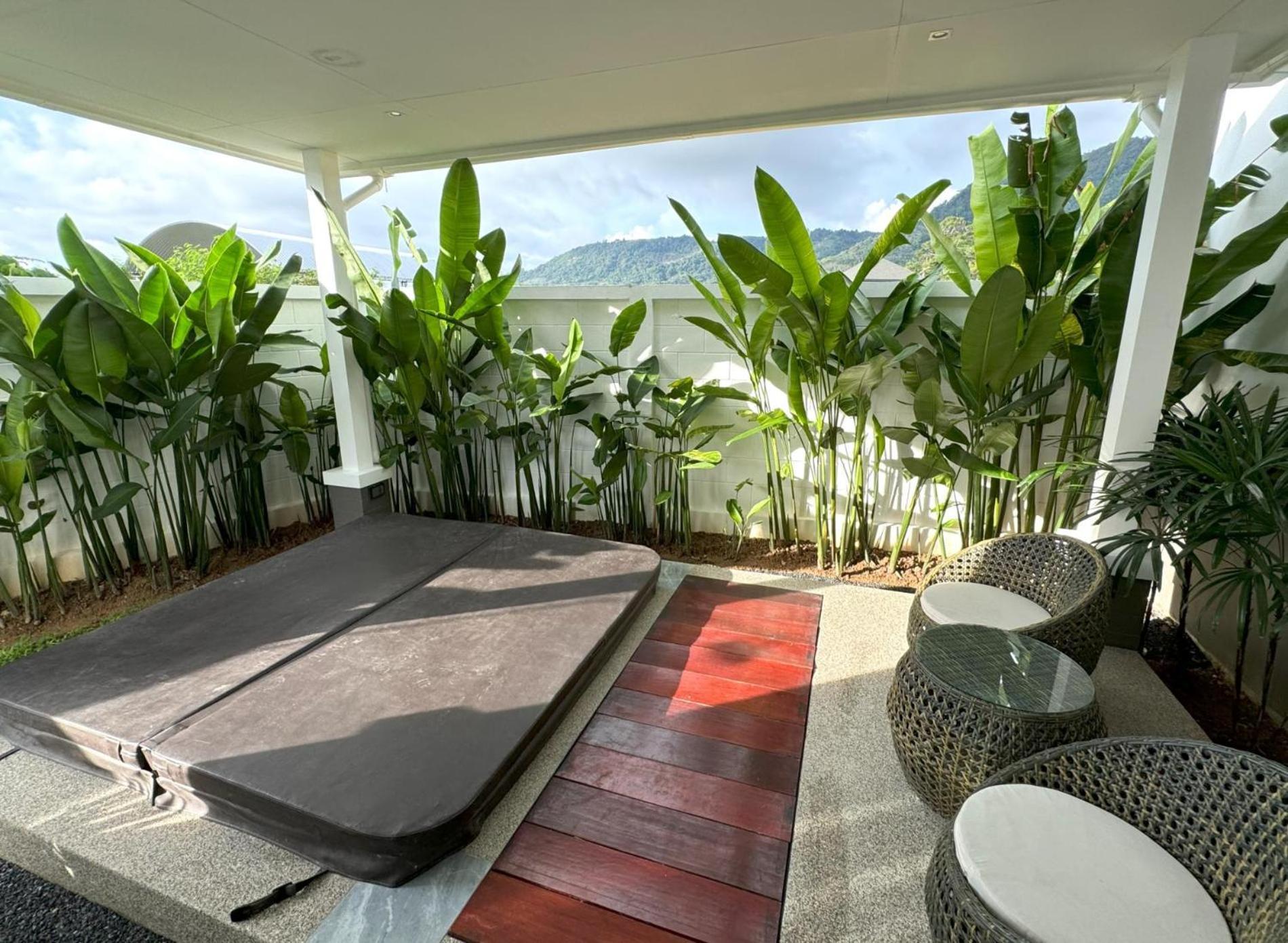 Luxury Garden View By Lofty Kamala Beach