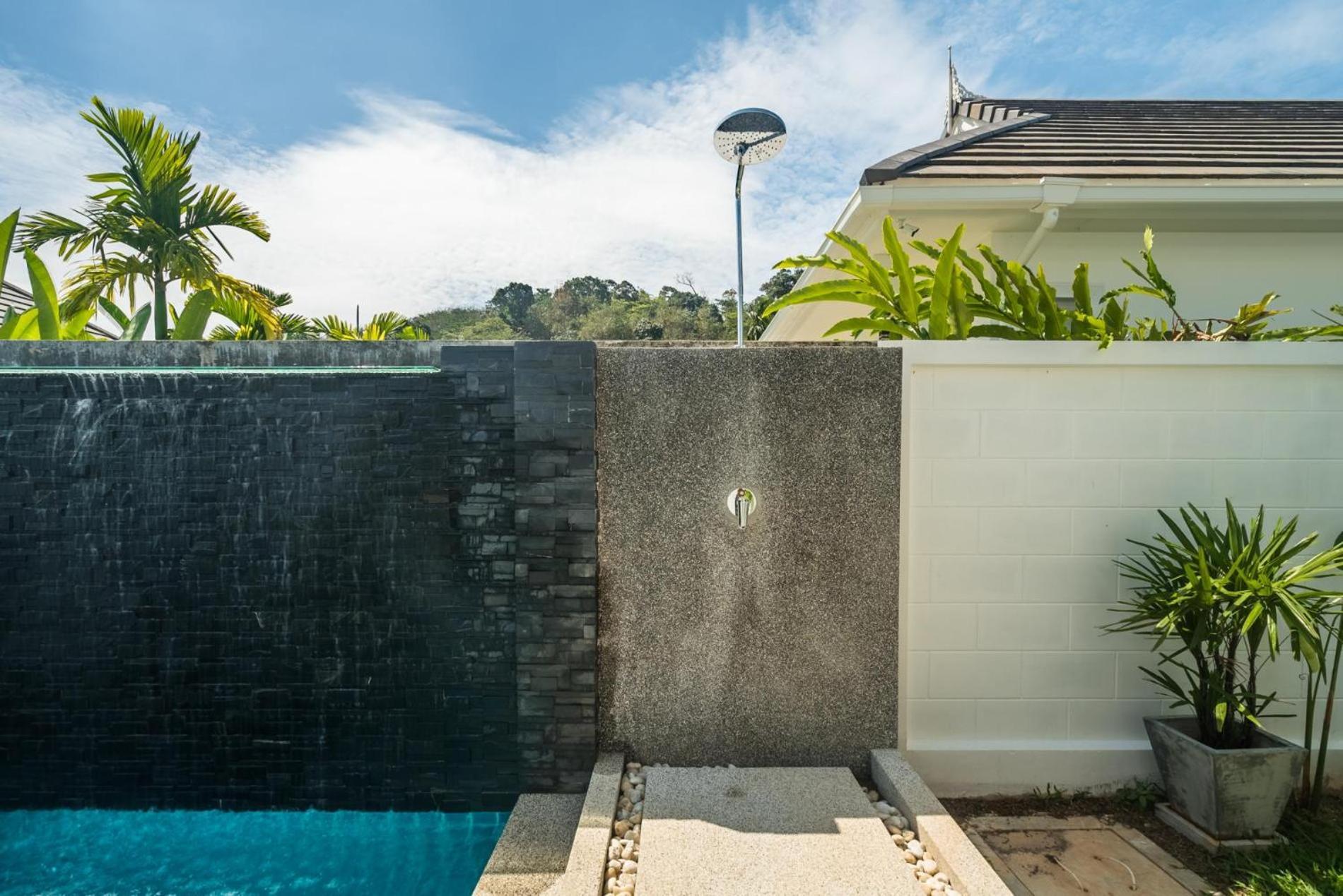 Villa Luxury Garden View By Lofty *