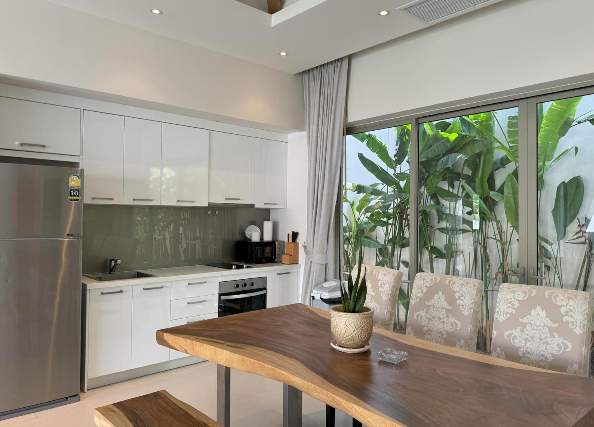 Trichada Tropical Pool By Lofty