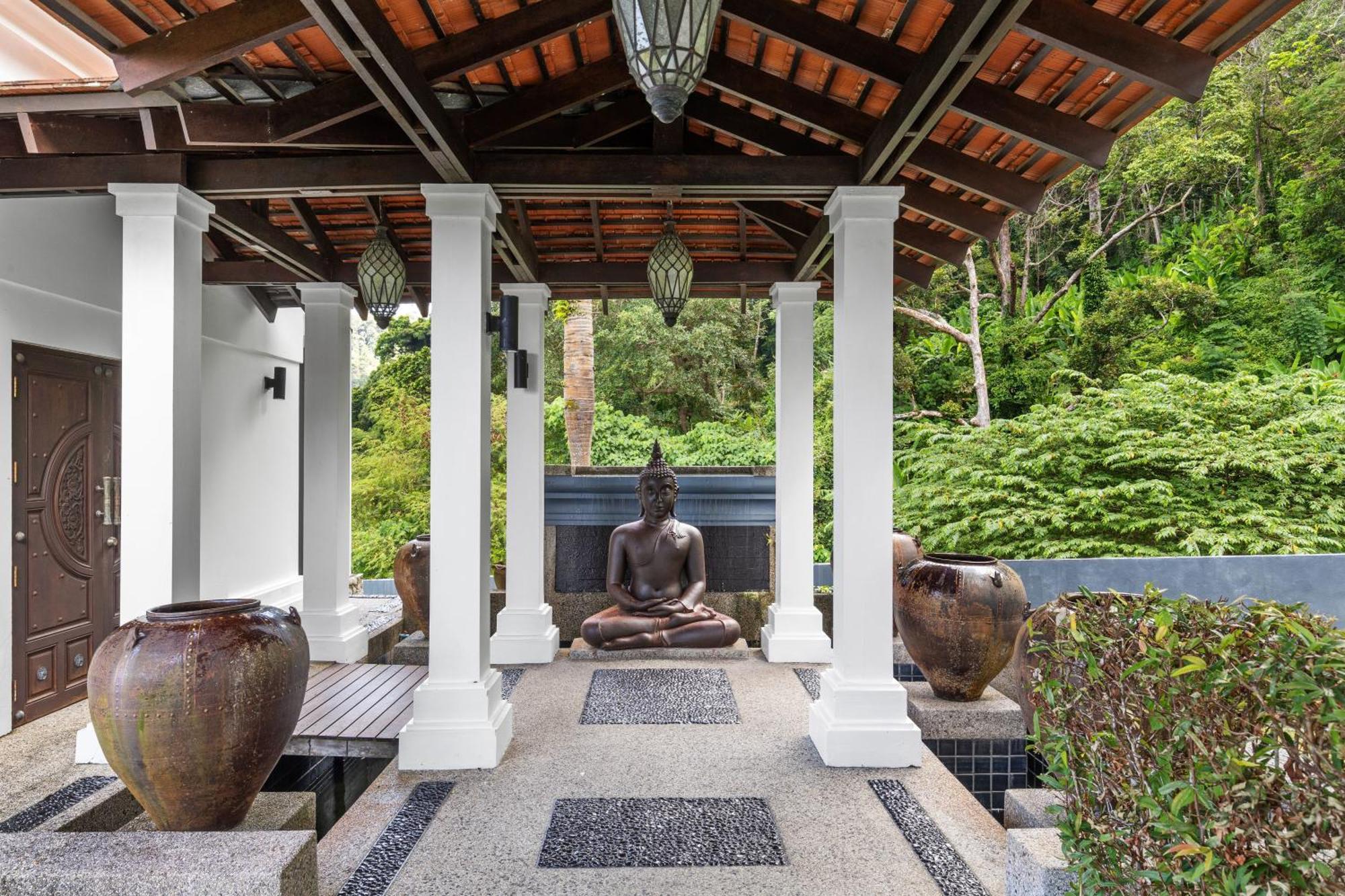 Spectacular Ocean Views 8br Pool Sawan In Patong! Relax & Play - Billiard, Table Football, Gym & Sauna! Vila *