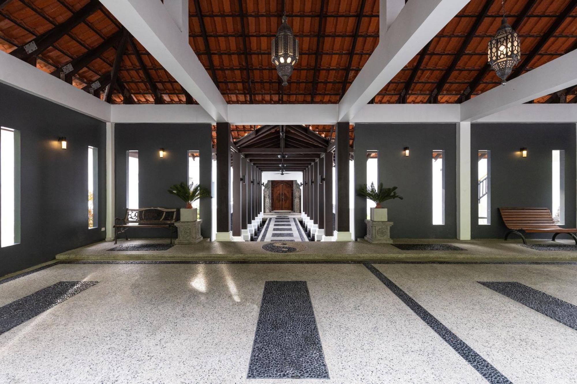 Vila Spectacular Ocean Views 8br Pool Sawan In Patong! Relax & Play - Billiard, Table Football, Gym & Sauna! *