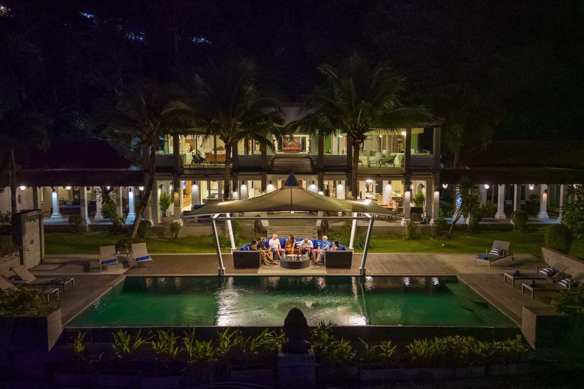 Vila Spectacular Ocean Views 8br Pool Sawan In Patong! Relax & Play - Billiard, Table Football, Gym & Sauna! *